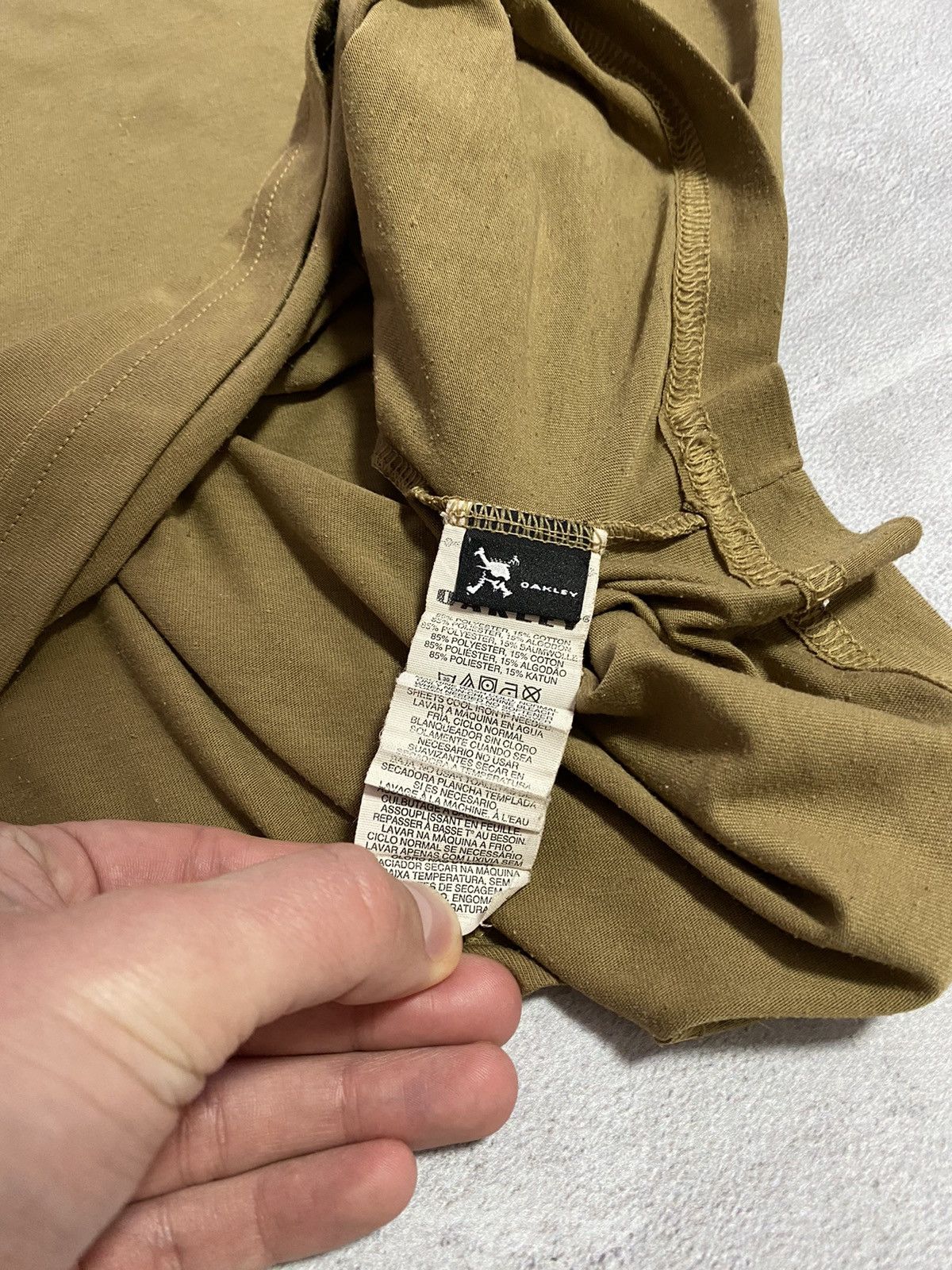 Oakley 🫒 Vintage 90s T-Shirt OAKLEY Olive Printed Size US L / EU 52-54 / 3 - 5 Thumbnail