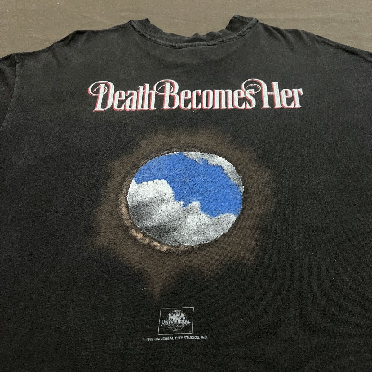 Universal Studios Vintage 90s 1992 Death Becomes Her Movie Promo Tee Faded Size US L / EU 52-54 / 3 - 9 Thumbnail