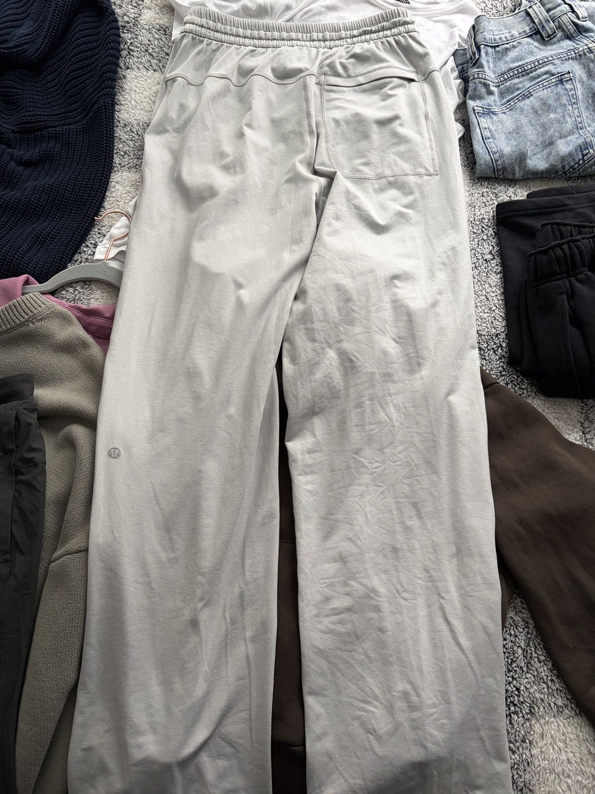 Lululemon Lululemon soft jersey sweatpants Size US 30 / EU 46 - 2 Thumbnail