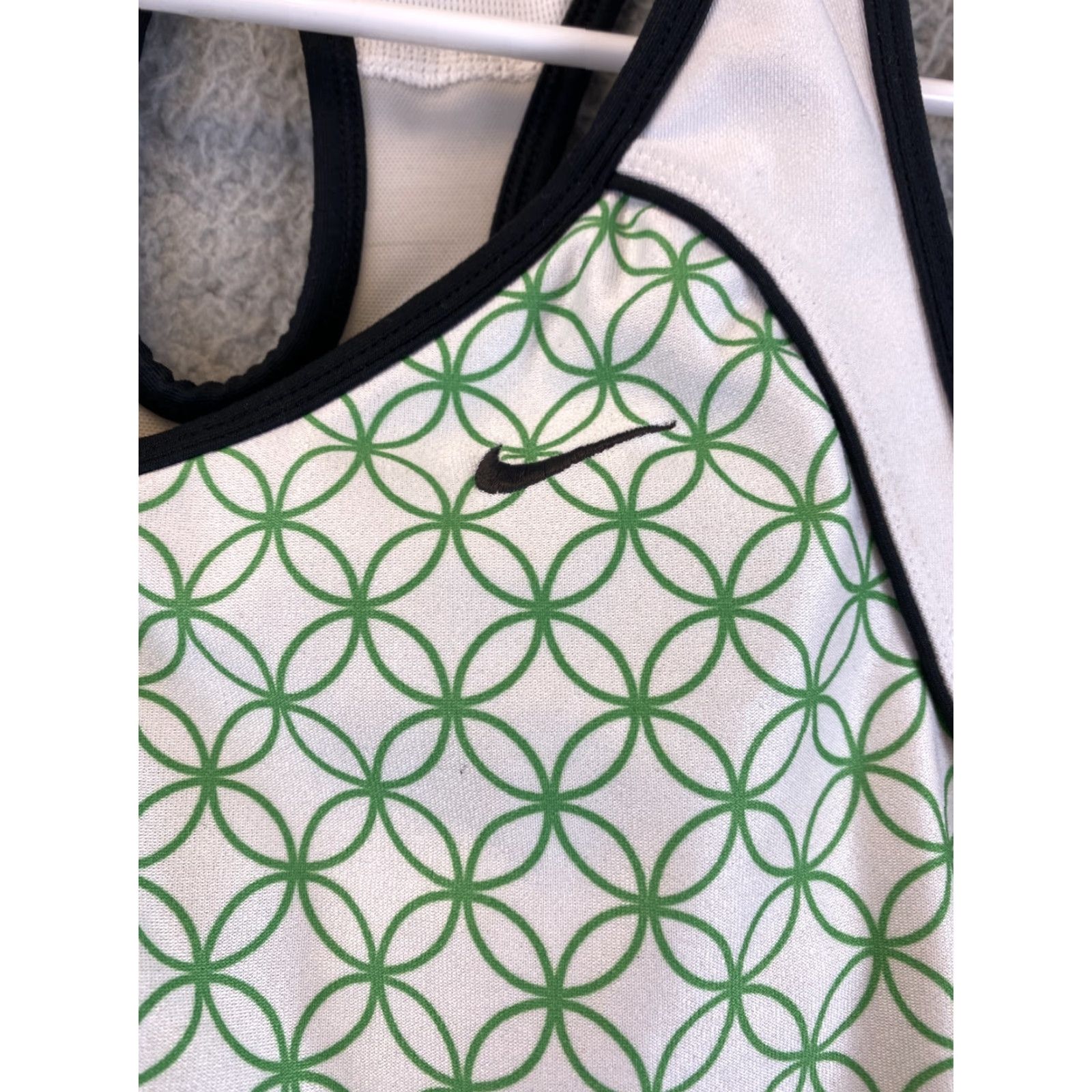 Nike Nike Women’s Drifit Size L Green Black Active Workout Tank top / 59-11 Size L / US 10 / IT 46 - 3 Thumbnail