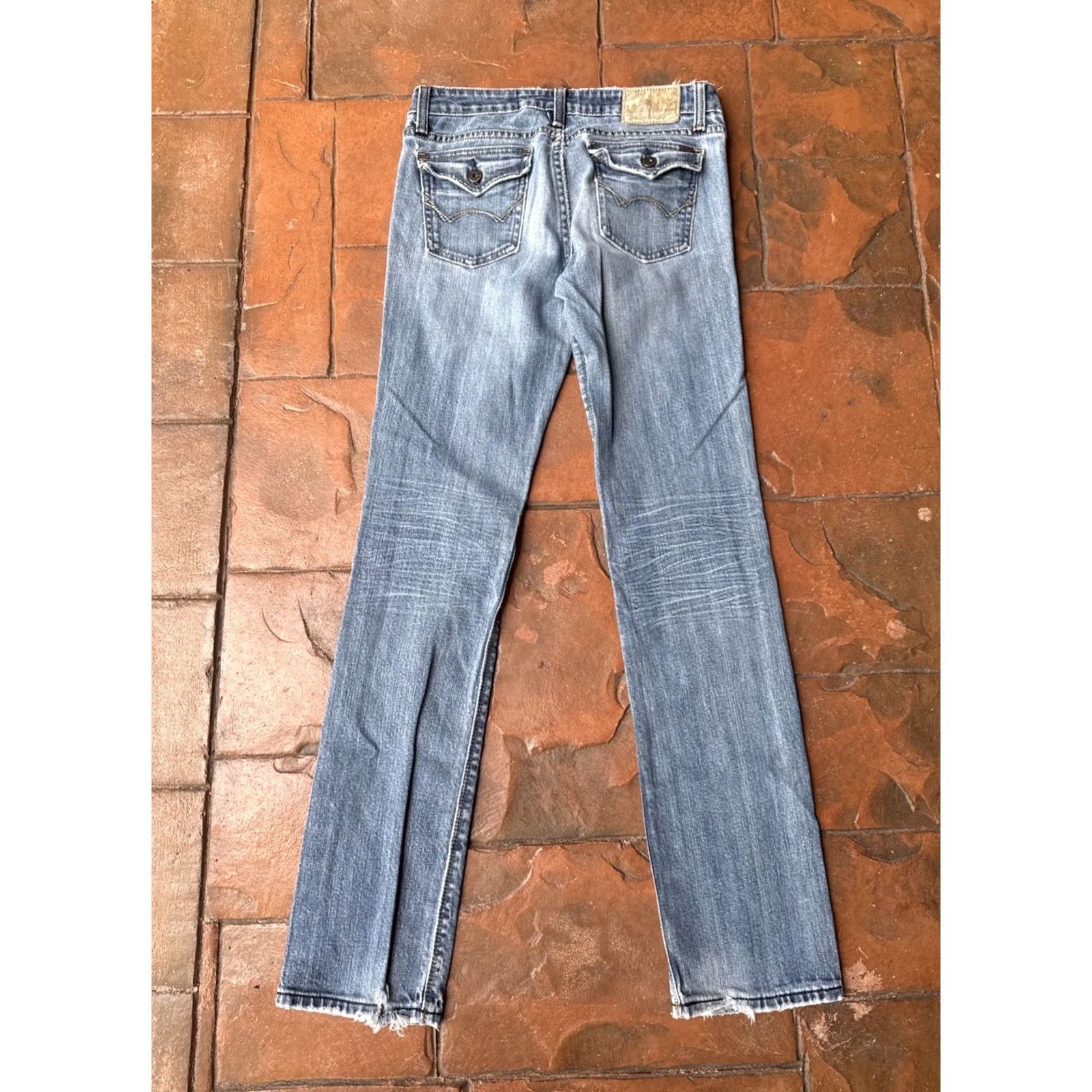 Cult Of Individuality Cult of Individuality Women's Slim Straight Jeans 29 Distressed Denim Blue / Cotton Blend 5-Pocket Pockets Zipper Button Logo Stretch Vintage No Size 29" - 3 Thumbnail