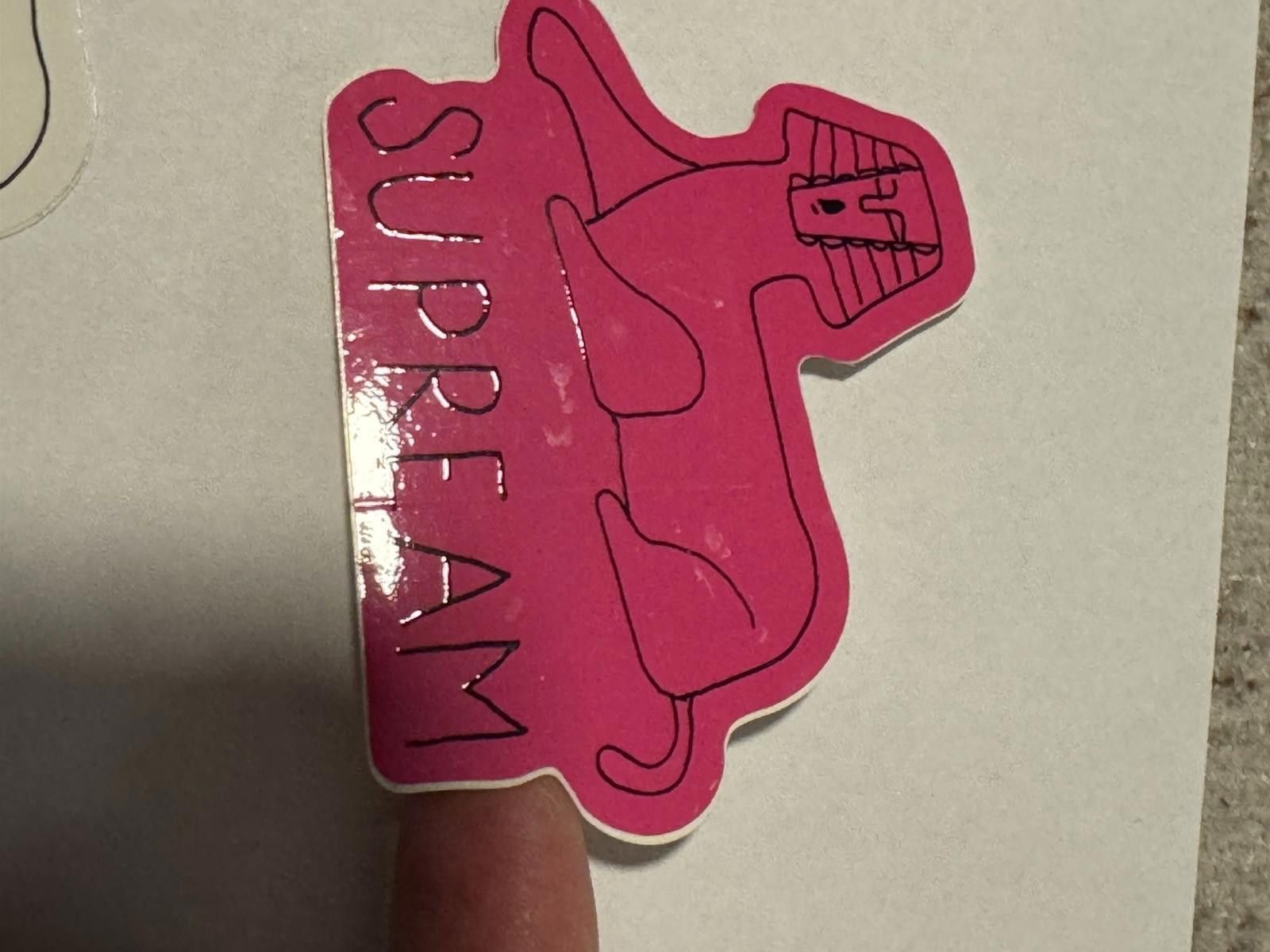 Supreme Supreme Sphinx Gonz Sticker Lot Size ONE SIZE - 3 Thumbnail
