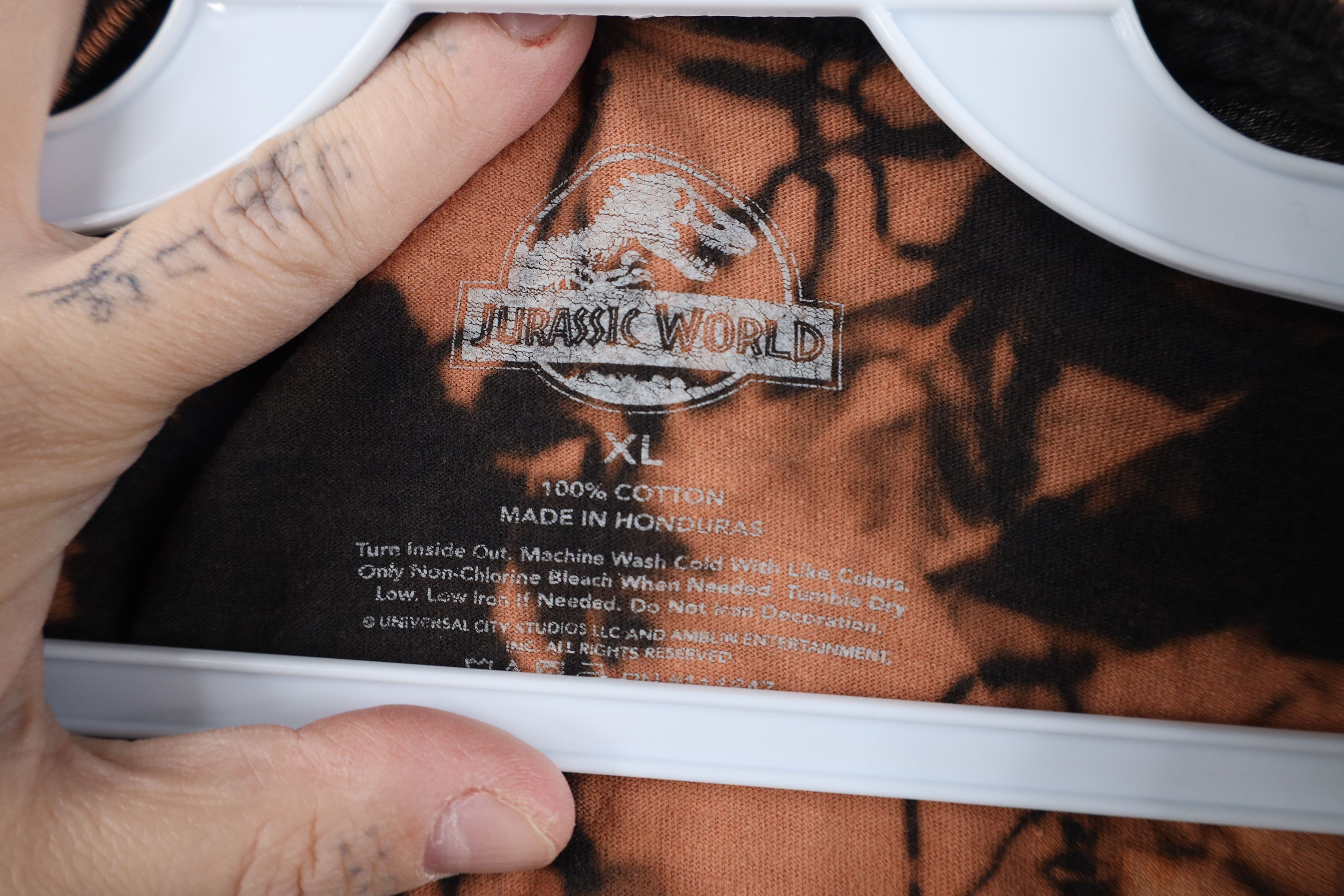 Vintage Y2K Jurassic Park Spell Out Acid Wash Short Sleeve T-Shirt Size US XL / EU 56 / 4 - 8 Thumbnail