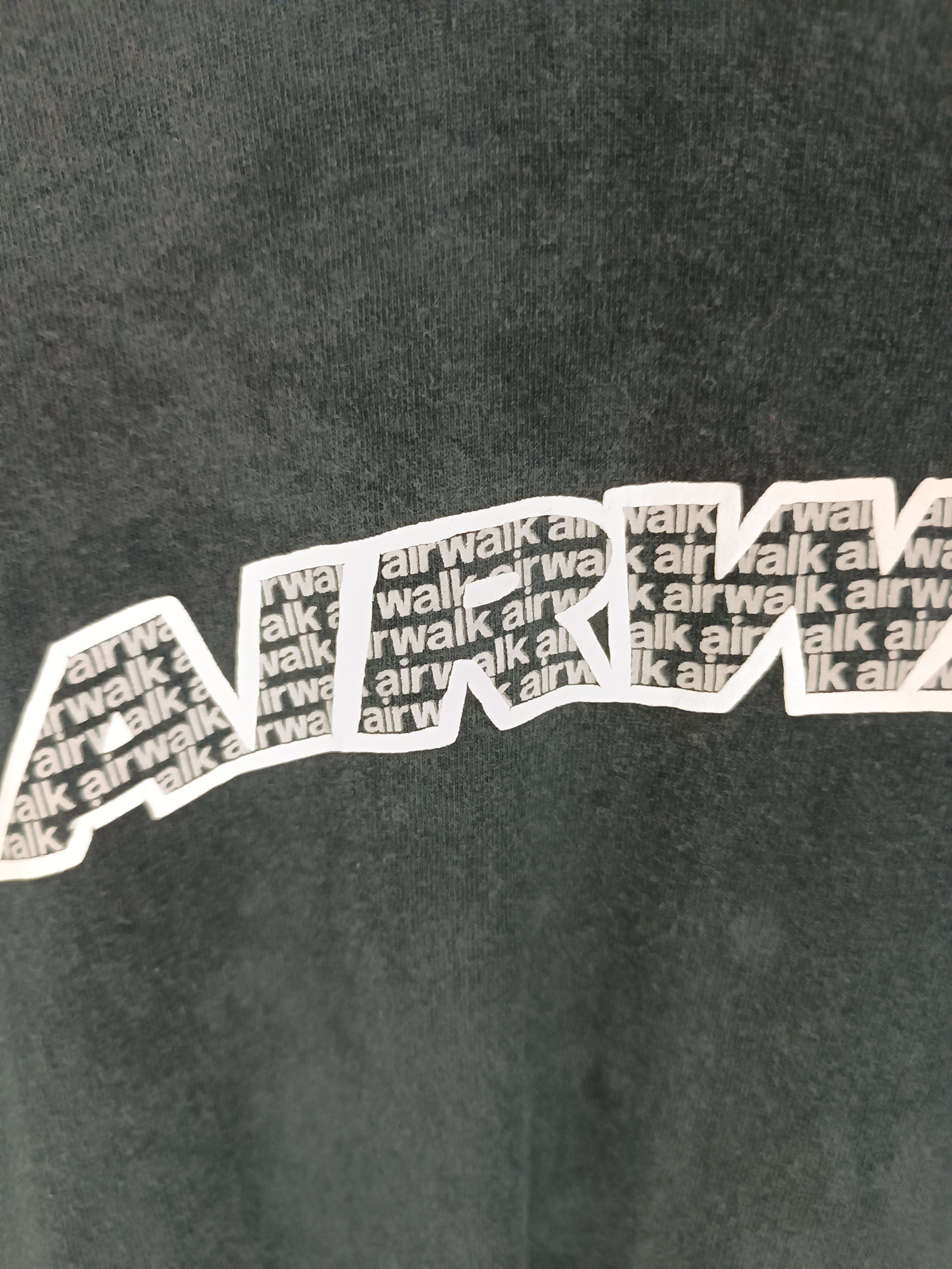 Airwalk THRASHED FADED VINTAGE Y2K AIRWALK VERY RARE JNCO DOGTOWN Size US L / EU 52-54 / 3 - 11 Thumbnail