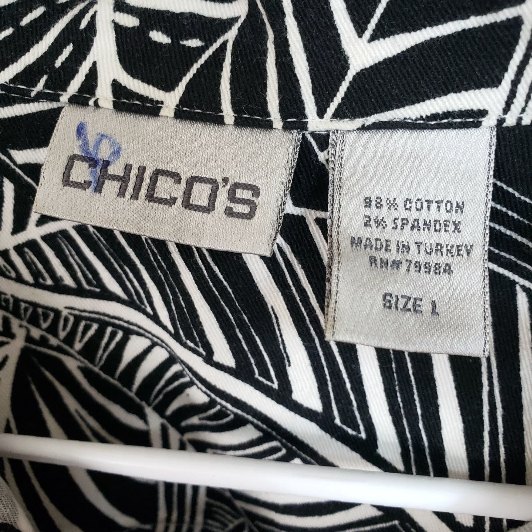 Vintage Chicos Womens Button Front Jacket Sz Medium Black White Leaf Print Cotton Size M / US 6-8 / IT 42-44 - 5 Thumbnail