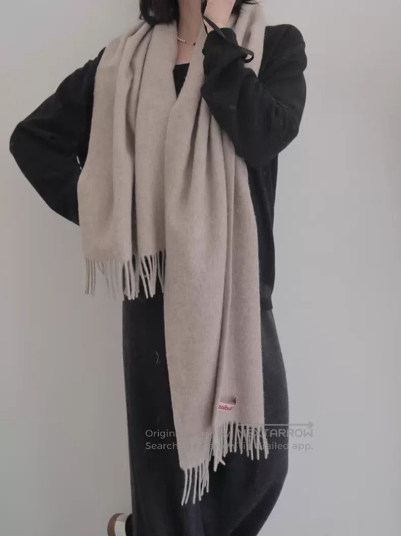 Acne Studios Acne Studios Oatmeal Wool Scarf Size ONE SIZE - 1 Thumbnail