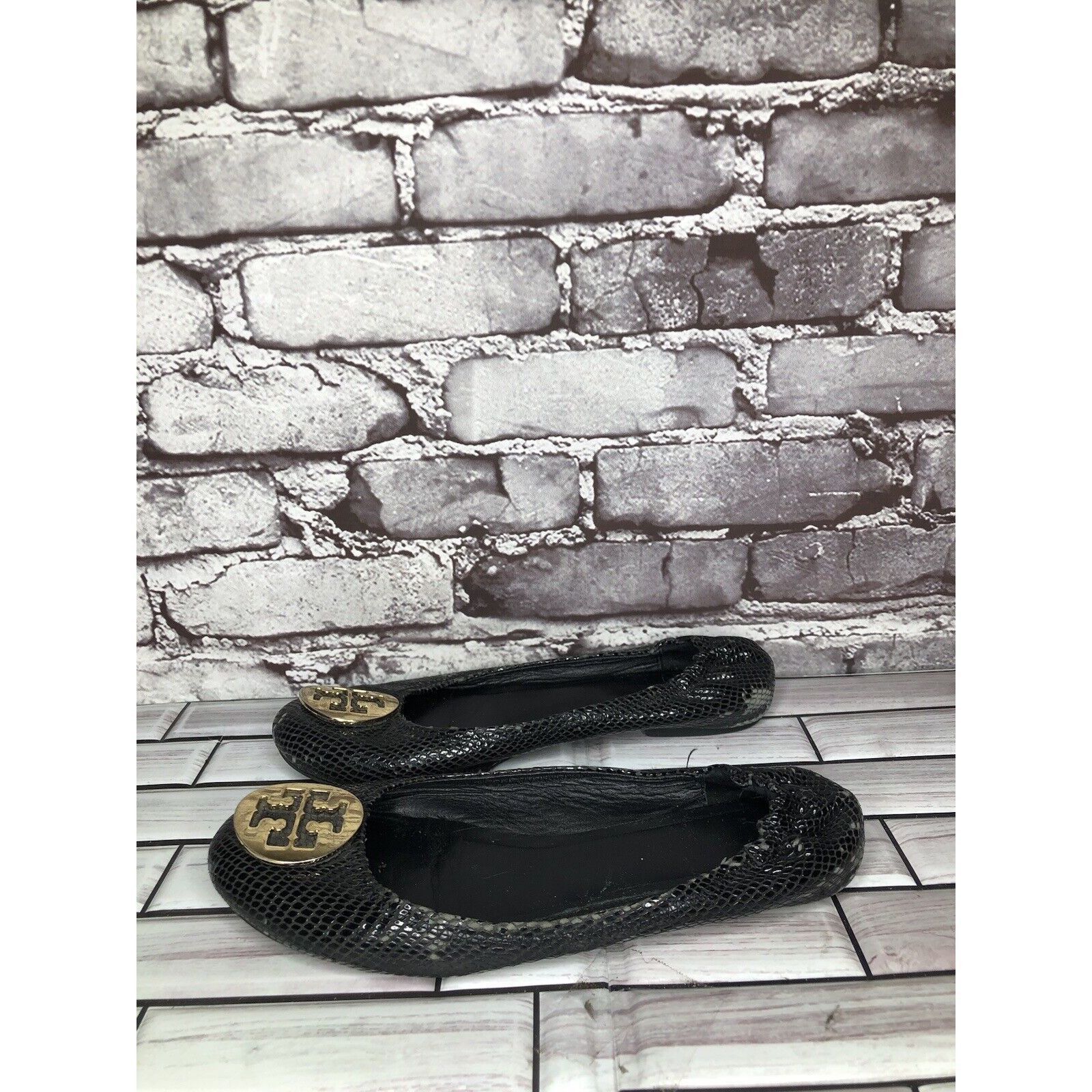 Tory Burch Tory Burch Reva Gold Logo Black Leather Snake Skin Ballet Fl Size US 7.5 / IT 37.5 - 1 Thumbnail