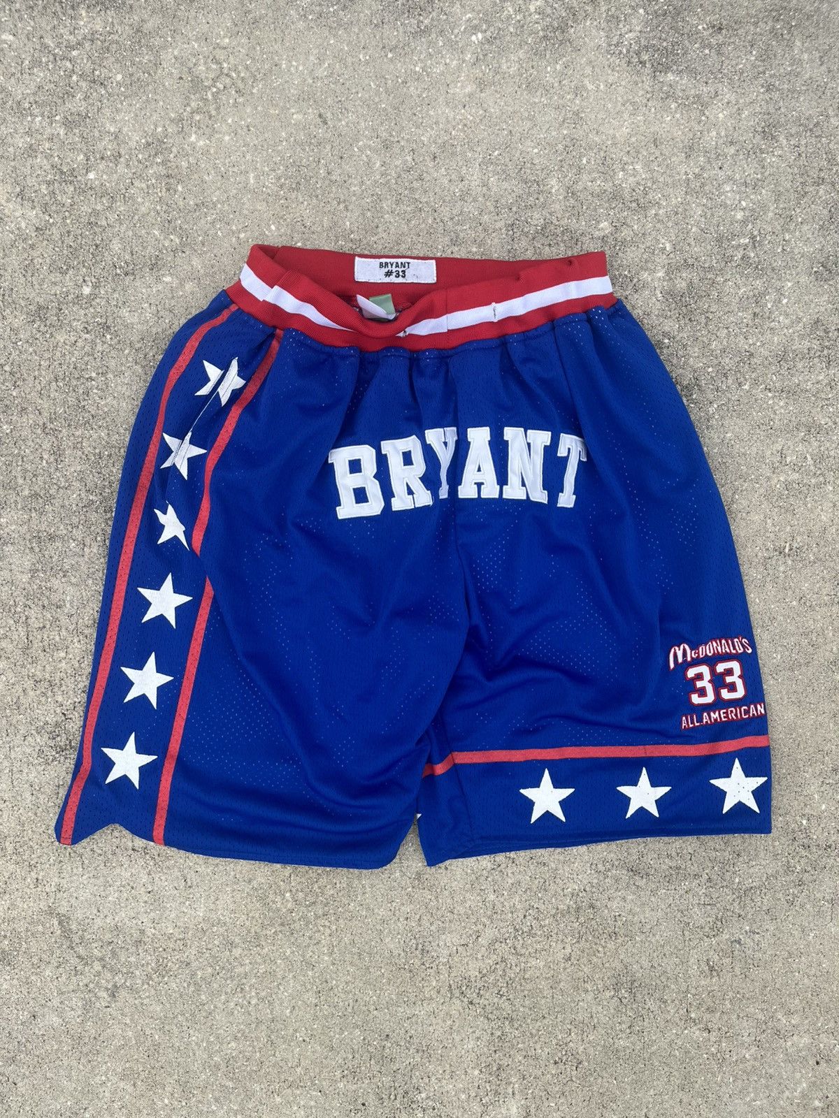 Vintage Kobe Bryant McDonalds All American shorts Size US 34 / EU 50 - 2 Thumbnail