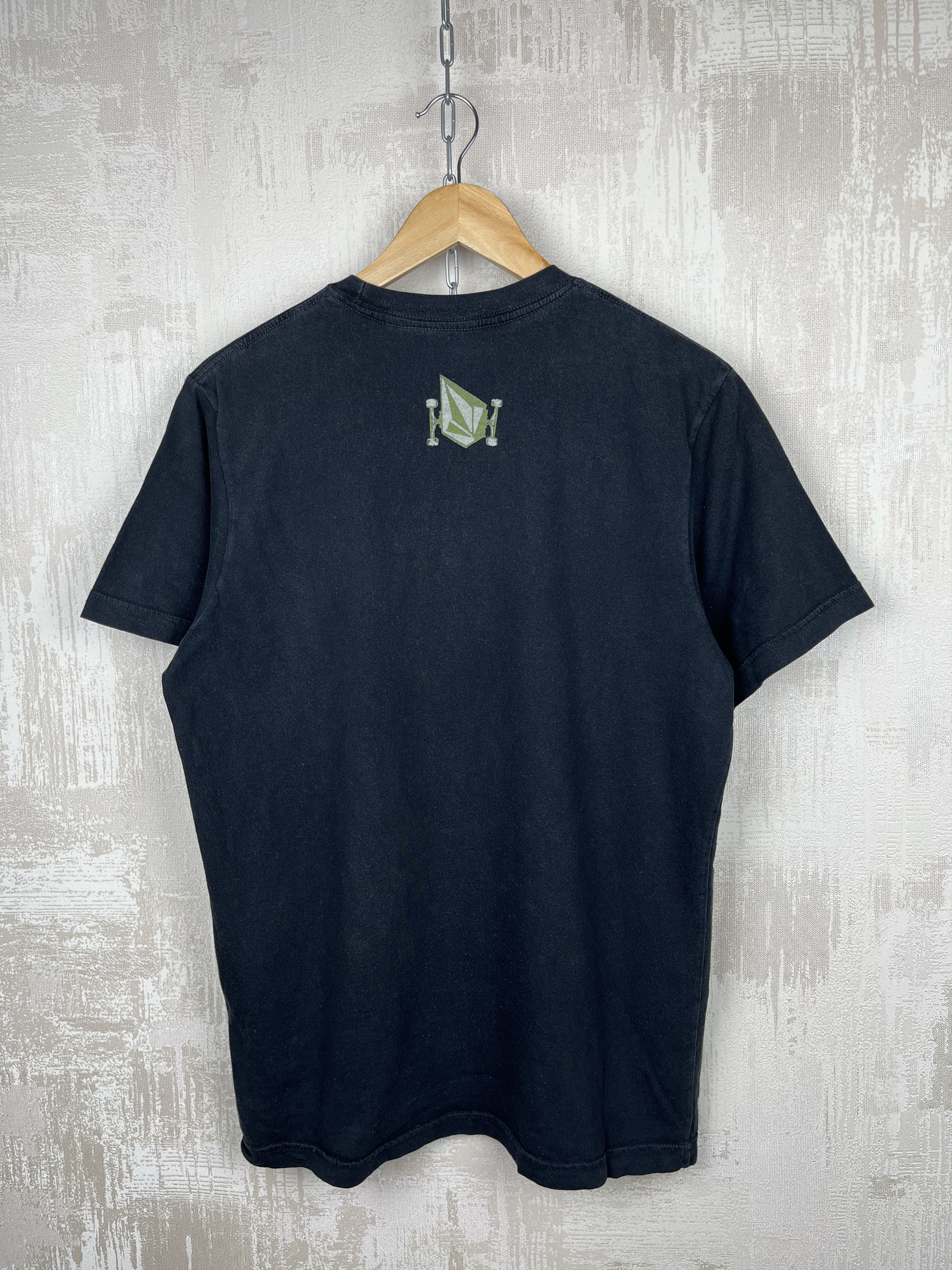Vintage Volcom Vintage Skate Skateboarding T-shirt Size US M / EU 48-50 / 2 - 12 Thumbnail