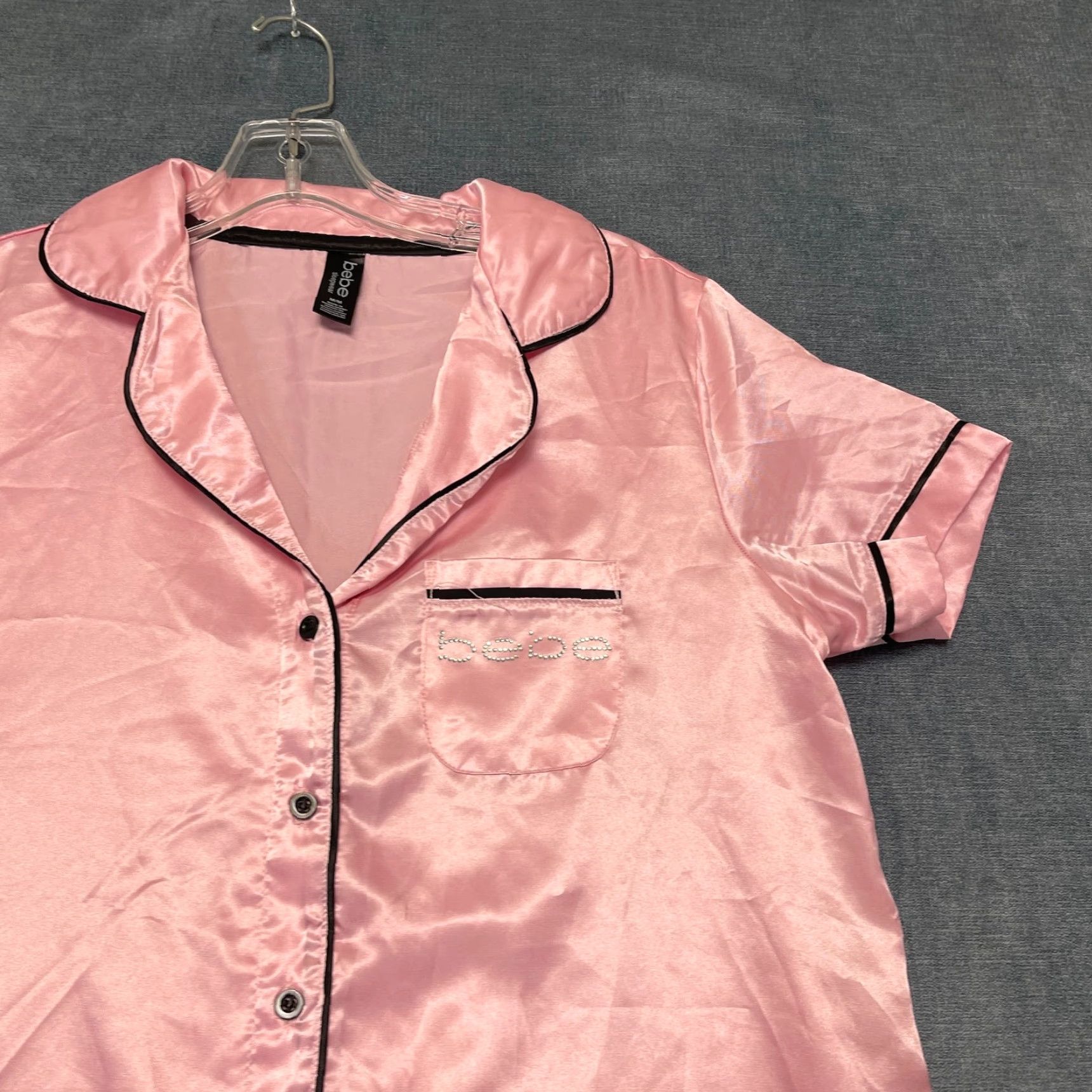 Bebe Bebe Shirt Womens M Pink Satin Piping Trim Beaded Logo Lounge Sleepwear Size M / US 6-8 / IT 42-44 - 5 Thumbnail