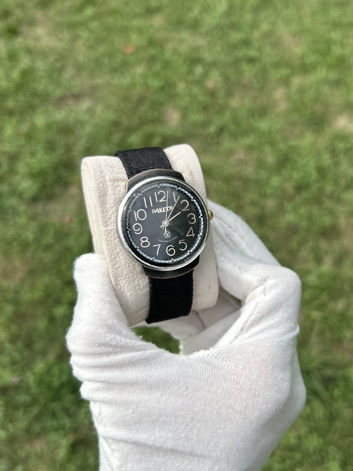 Vintage Vintage Watch Raketa Soviet USSR Mechanical 1980s Size ONE SIZE - 5 Thumbnail