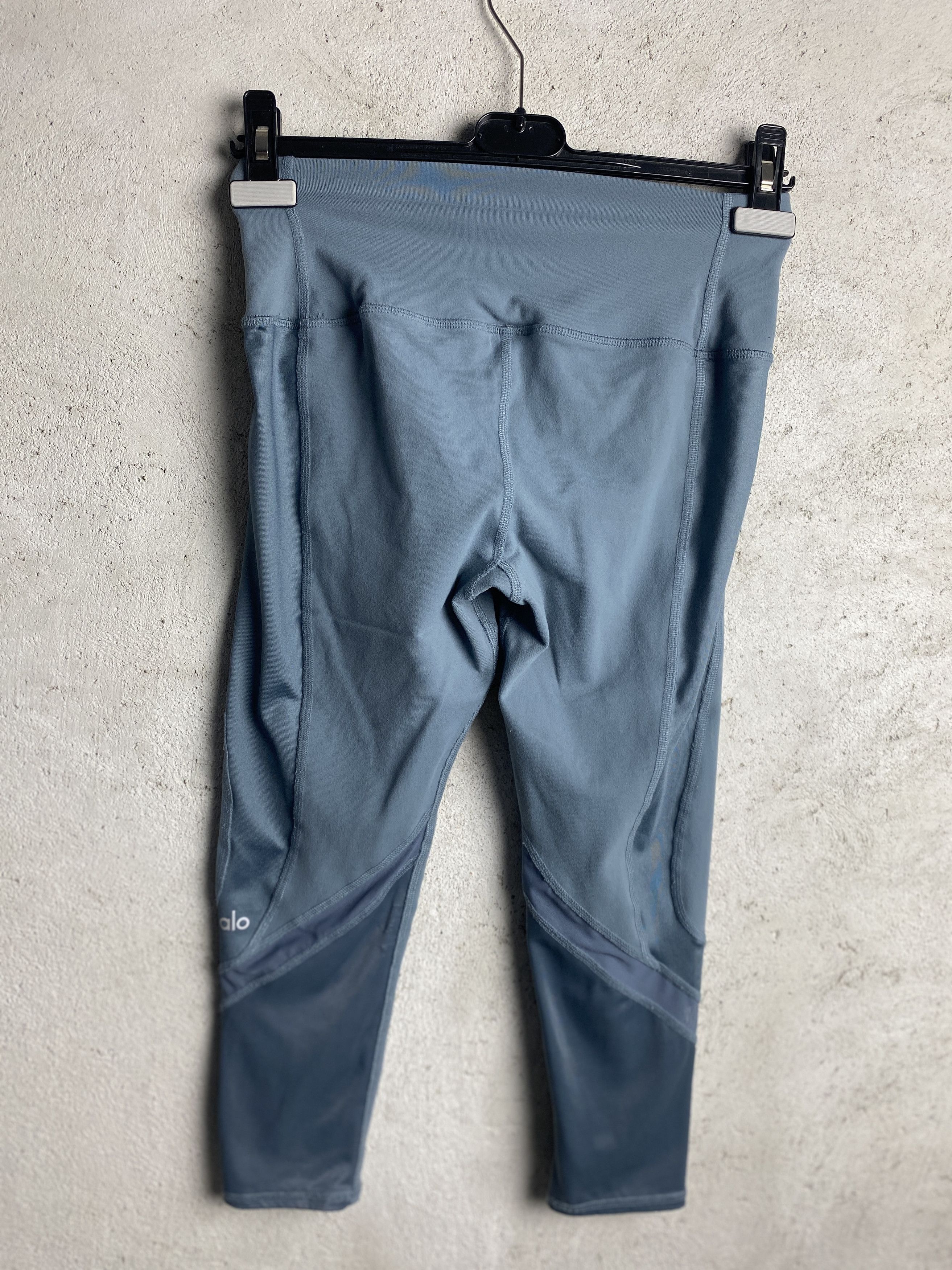 Alo Yoga Alo Yoga leggings sport yoga pilates gym Size 26" / US 2 / IT 38 - 1 Thumbnail
