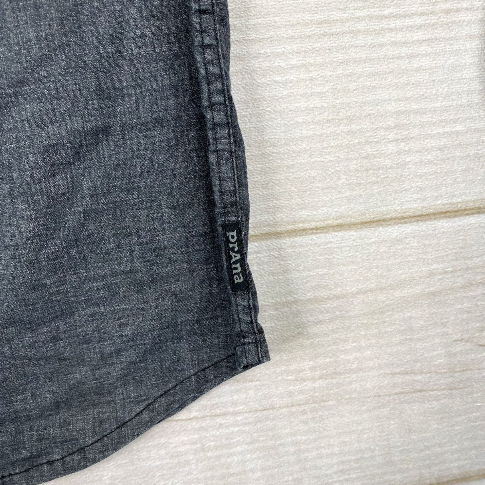 Prana Prana Shirt Mens S Gray Long Sleeve Button Up Hemp Blend Hiking Outdoors Pockets Size US S / EU 44-46 / 1 - 5 Thumbnail