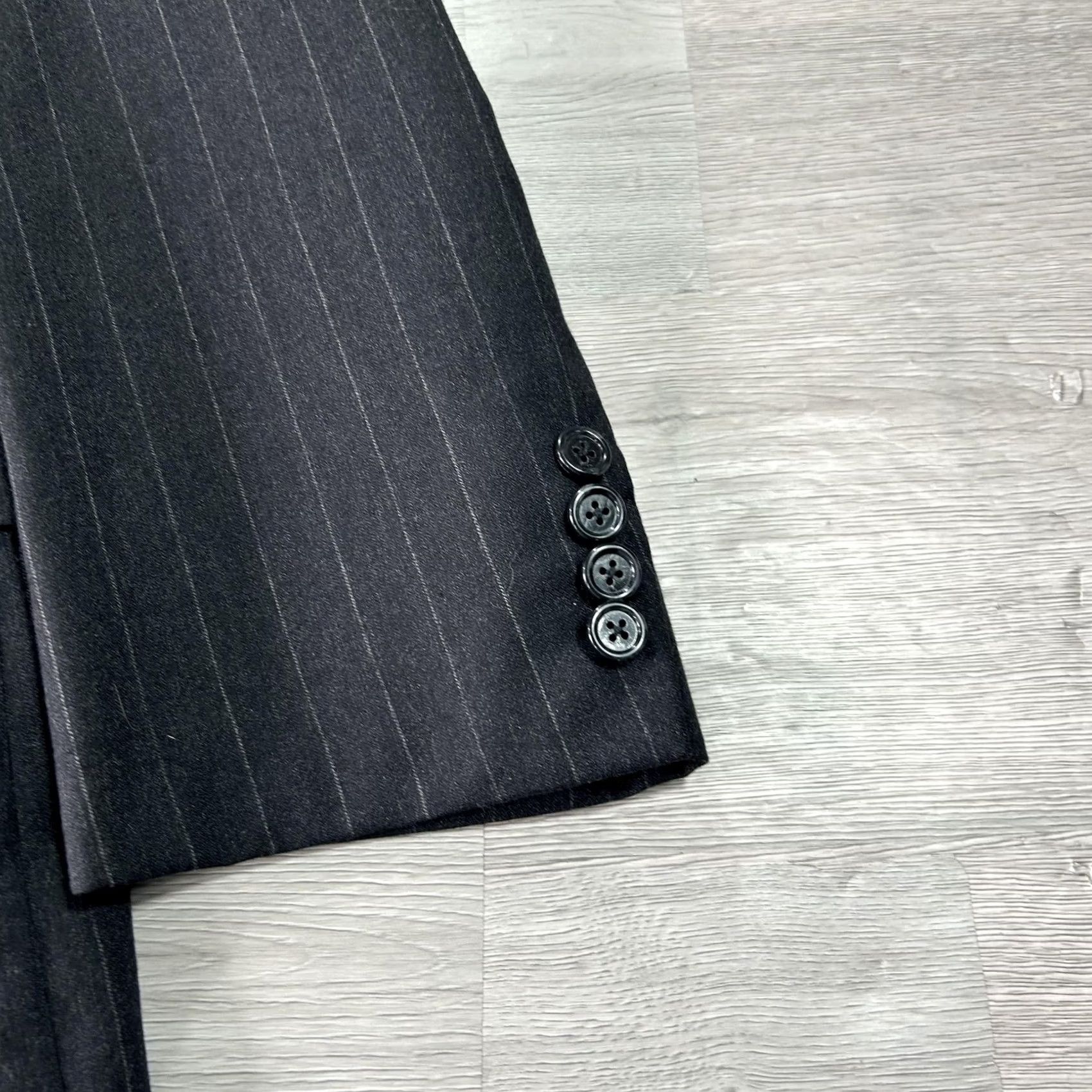 Vintage VINTAGE Hickey Freeman Suit Jacket Mens 44 Wool Pinstripe Double Breasted USA Gray Stripe Classic 2 Piece Mens Size 44R - 5 Thumbnail