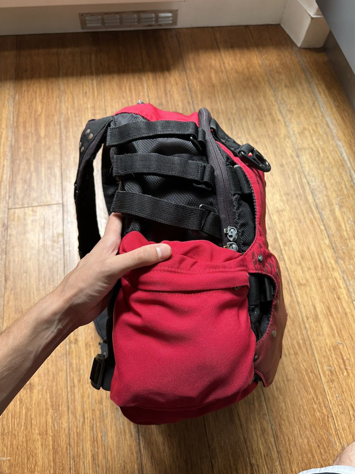 Oakley Oakley Vintage Backpack sac à dos gorpcore techwear hiking Size ONE SIZE - 7 Thumbnail