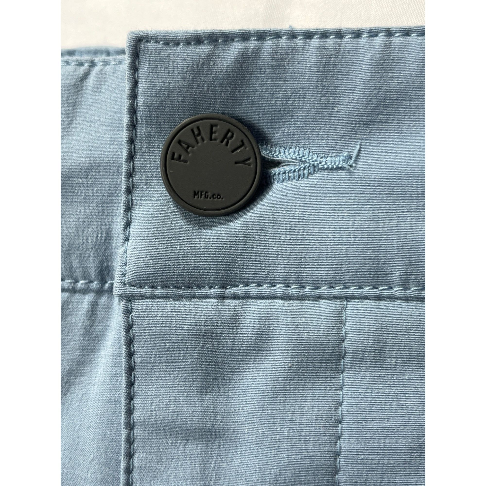 Faherty Faherty Mens Light Blue Casual Shorts Size 36 SKU 7099 Size US 36 / EU 52 - 7 Thumbnail