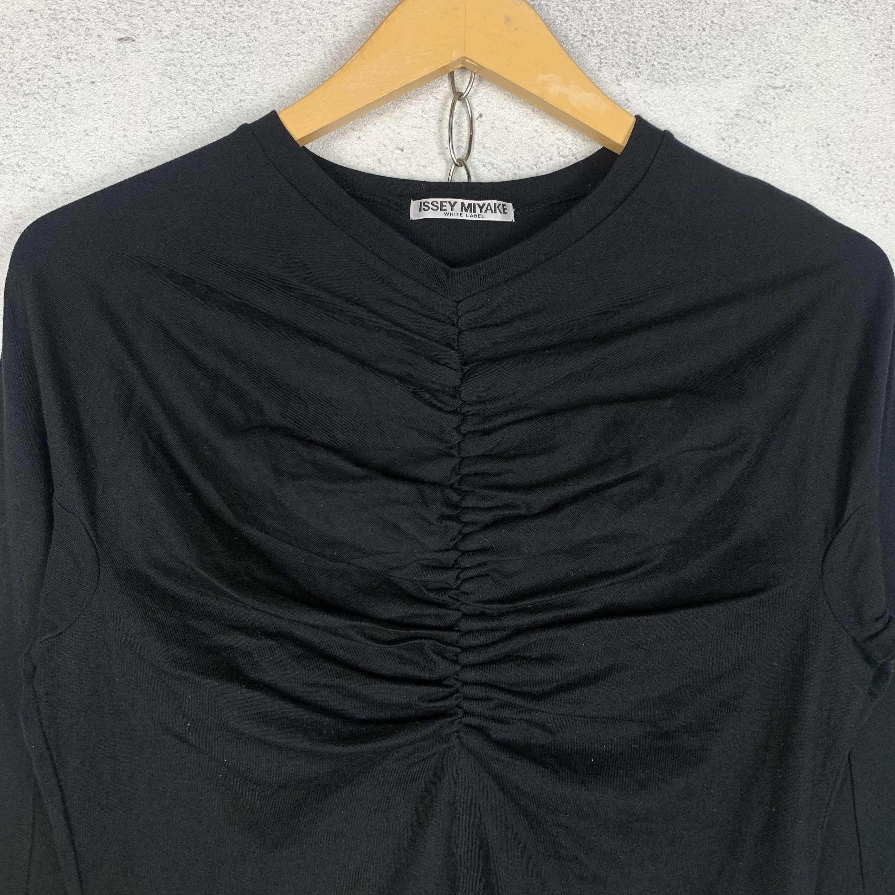 Issey Miyake Issey Miyake Top Longsleeve Tshirt Size M / US 6-8 / IT 42-44 - 2 Thumbnail
