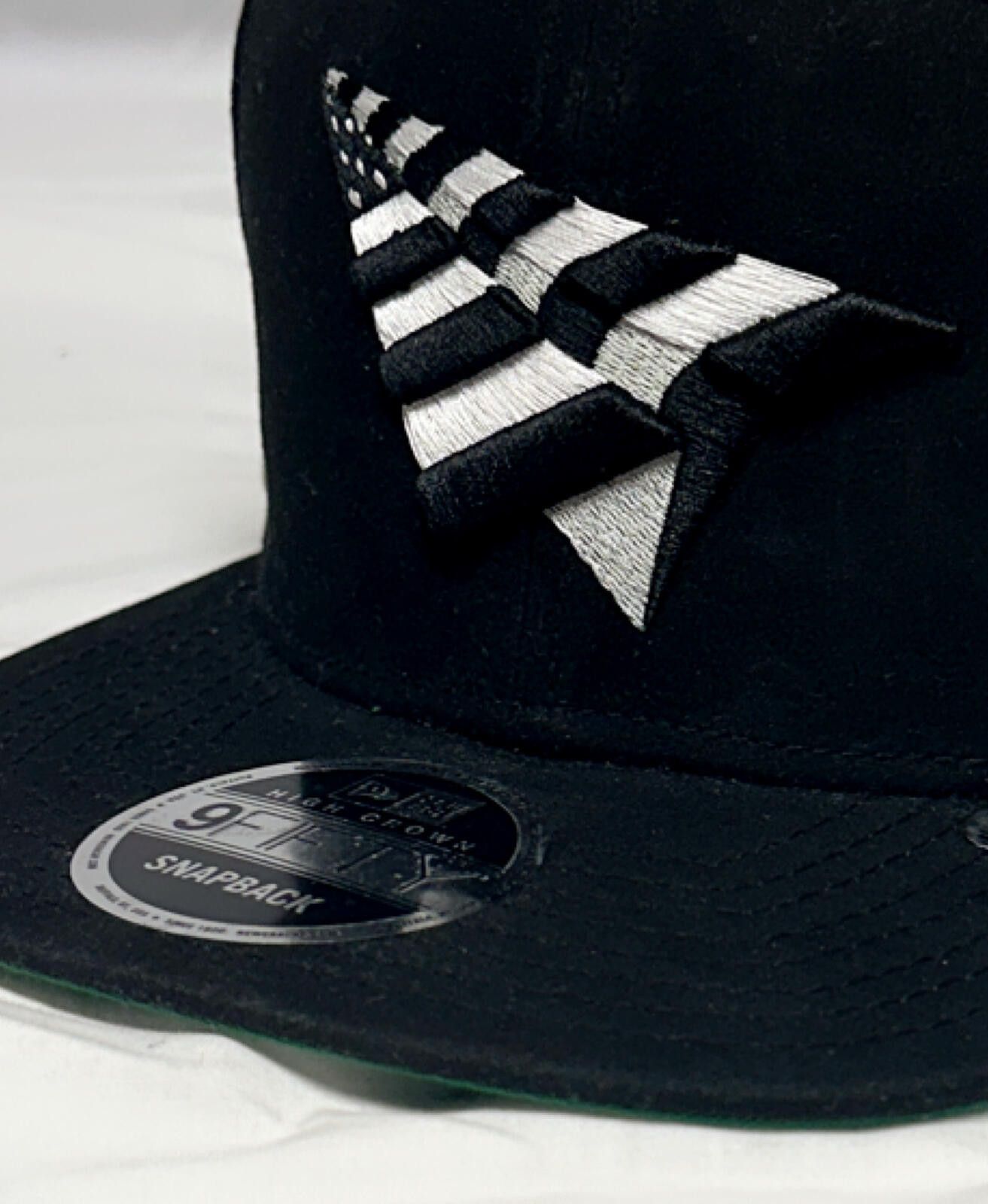 New Era New Era x Jay-Z & Beyonce OTR II Tour Black 9FIFTY Snapback Size ONE SIZE - 1 Thumbnail