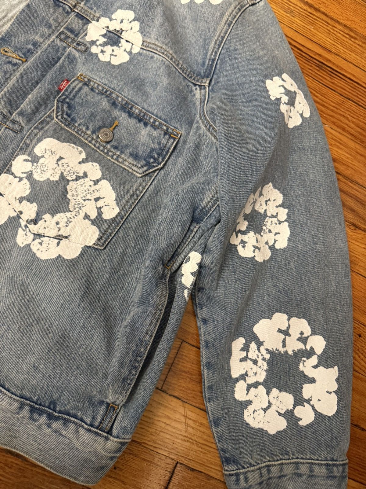 DENIM TEARS × Levi's Denim Tear Cotton Wreath Denim Jacket Size XXL Size US XXL / EU 58 / 5 - 5 Thumbnail