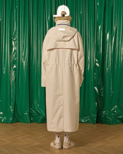 Ader Error ADER error White Gundam Rain Coat – Size 3 – Pre-Owned Size US L / EU 52-54 / 3 - 3 Thumbnail