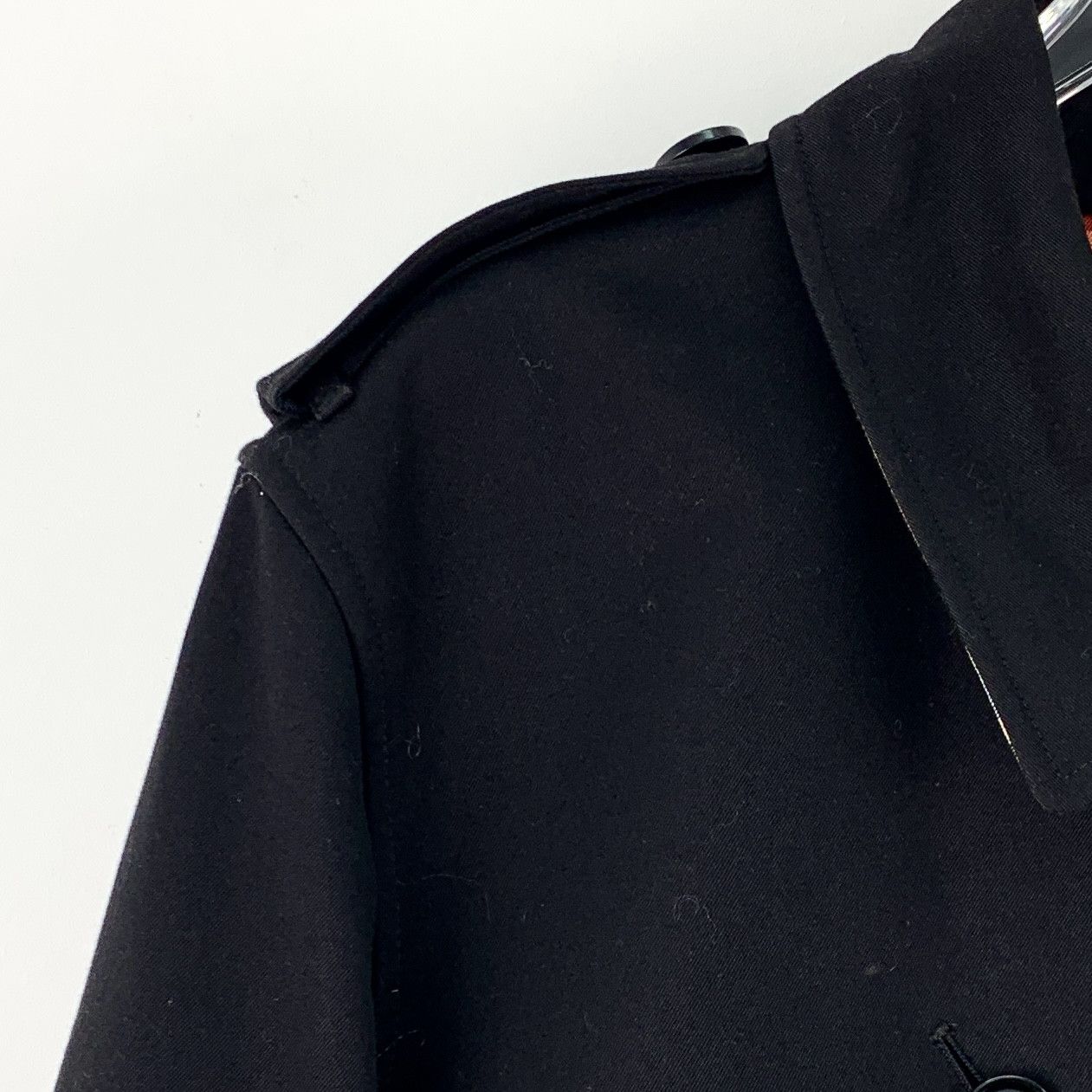 Burberry Burberry Belted Trench Coat Black (L) Size US L / EU 52-54 / 3 - 3 Thumbnail