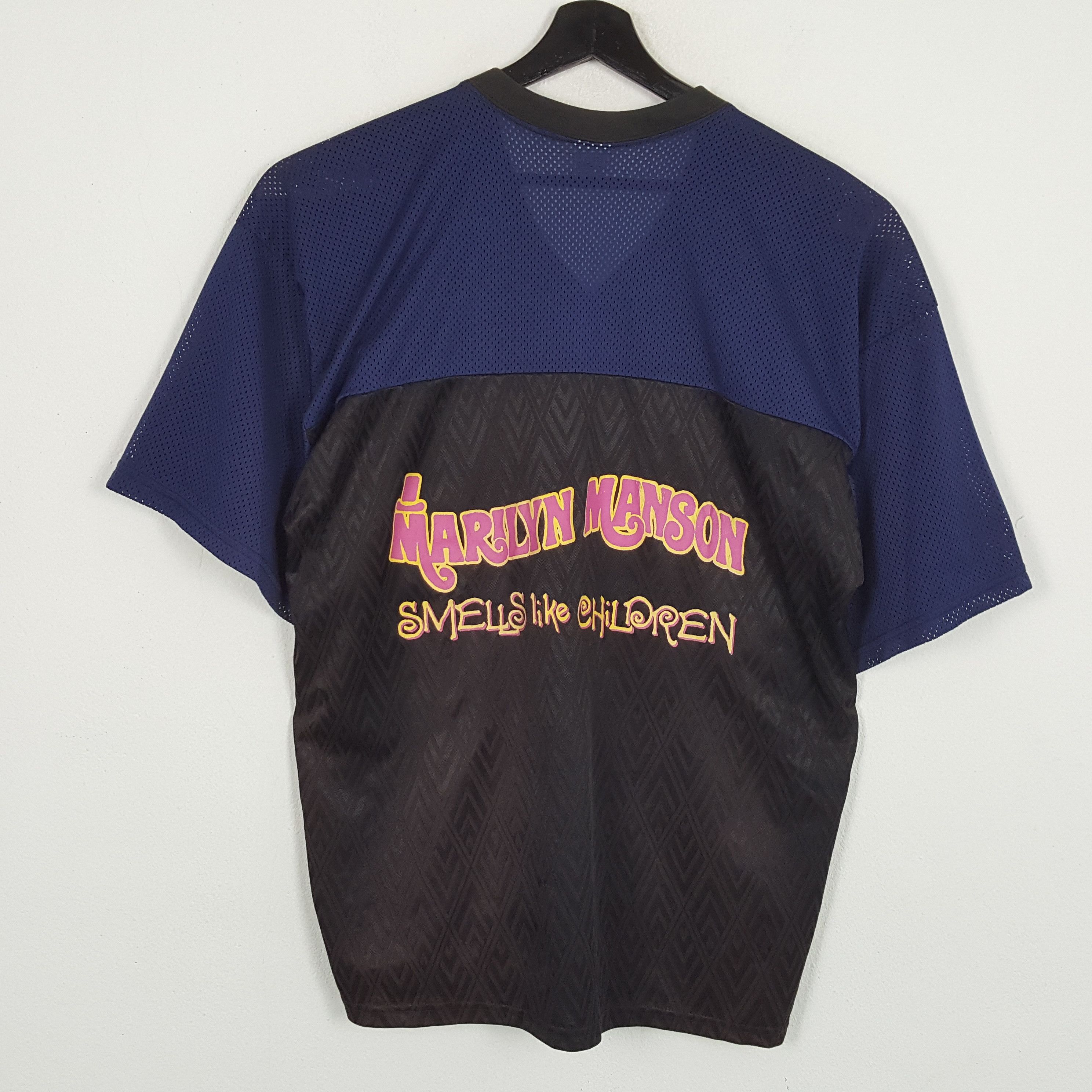 Band Tees × Marilyn Manson × Vintage MARILYN MANSON Rock Music Tshirt Rare Size US L / EU 52-54 / 3 - 3 Thumbnail
