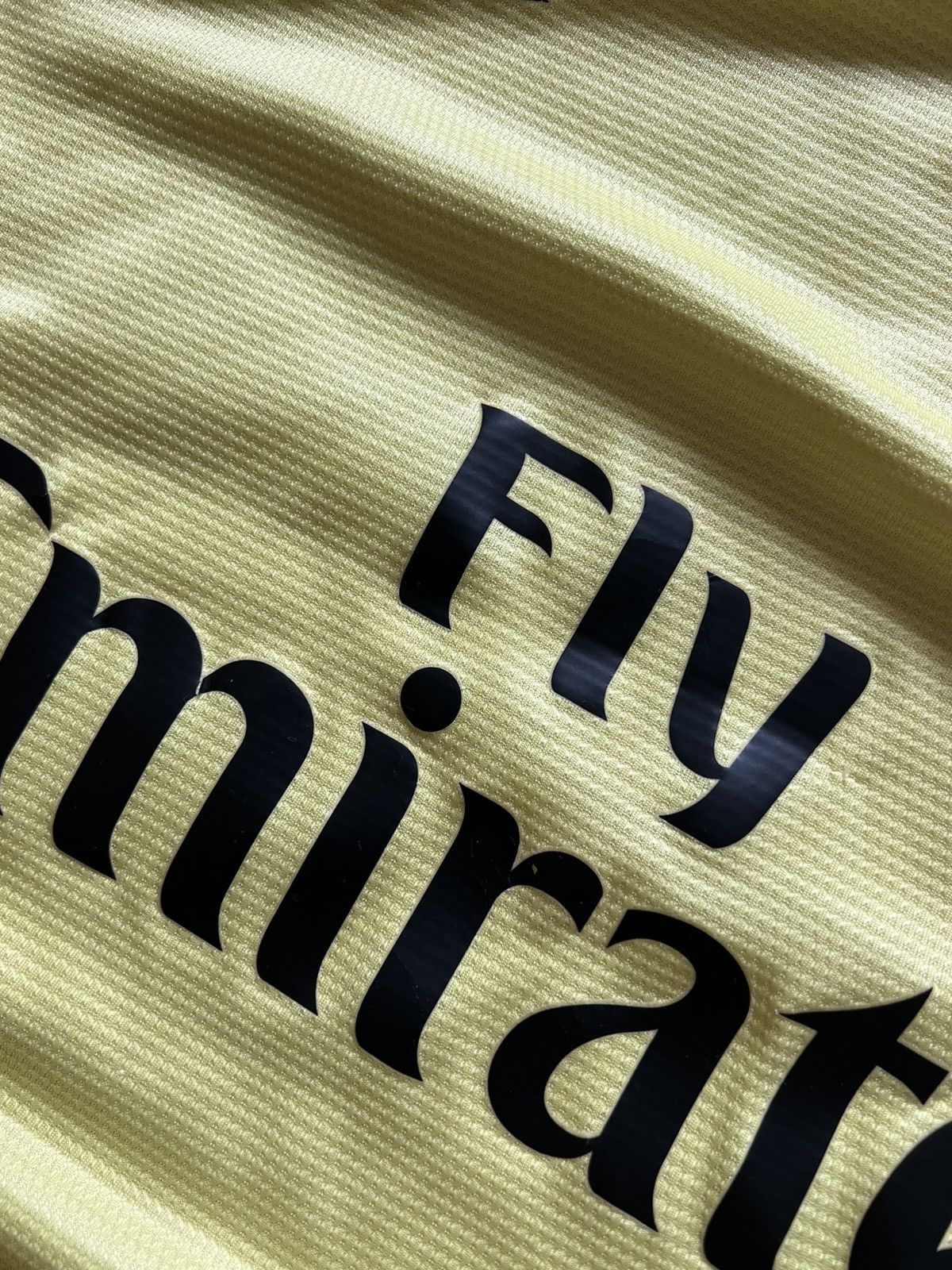 Nike Nike vintage football jersey goalkeeper yellow 2015 Size US XL / EU 56 / 4 - 7 Thumbnail