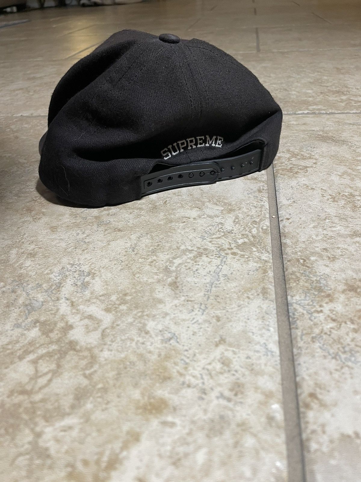 Supreme Vintage supreme horus eye snapback Size ONE SIZE - 2 Thumbnail