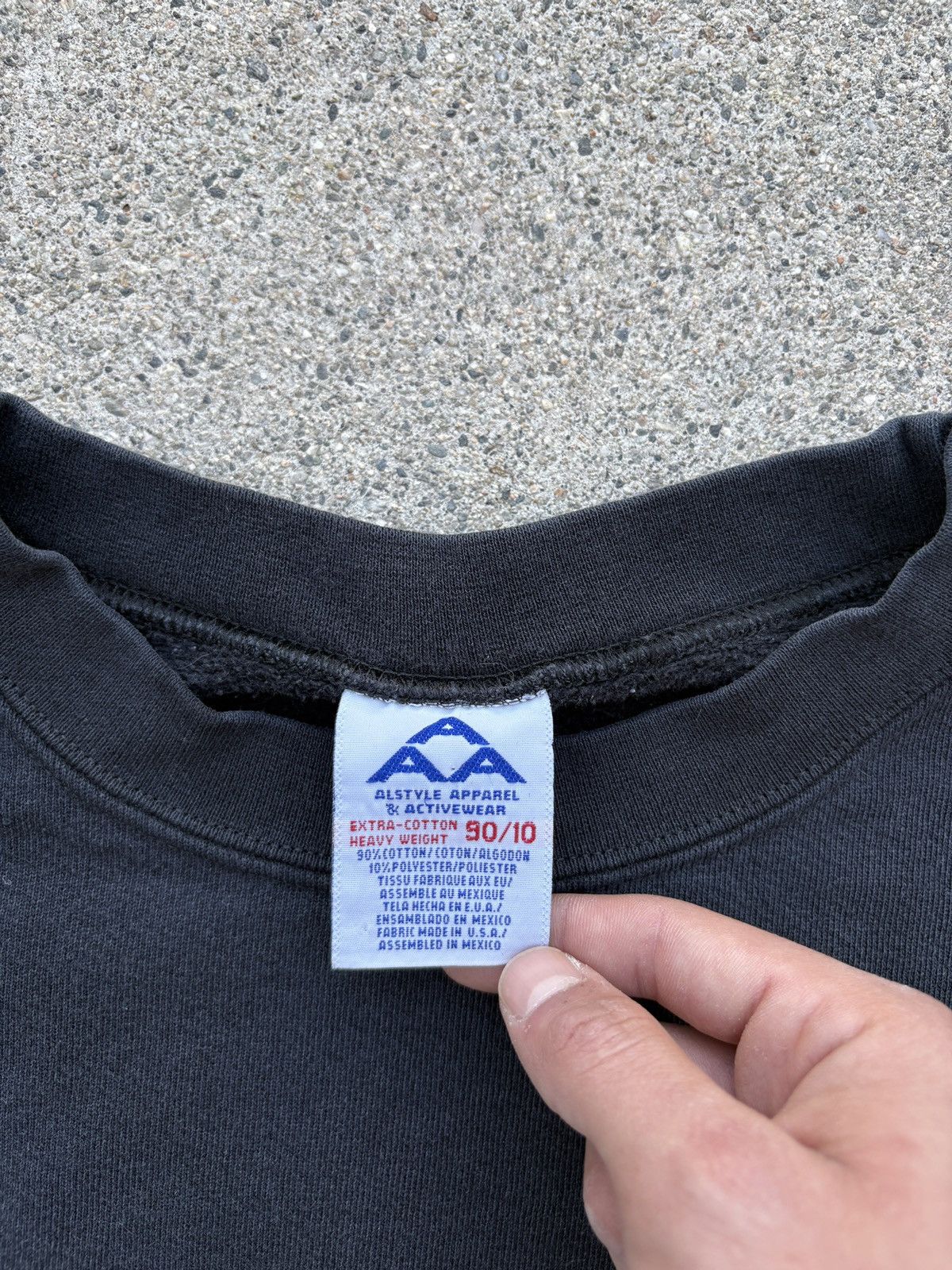 AAA × Alstyle × Vintage Vintage 1980s AAA Black “Dolphin Diving” Sweatshirt Size M Size US M / EU 48-50 / 2 - 3 Thumbnail