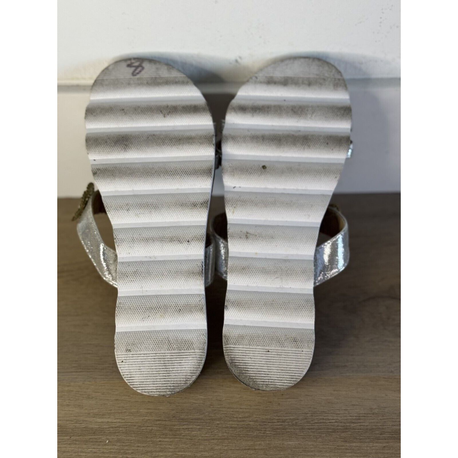 Other Smarty Women’s Rhinestone Silver Floral Sandals - Size 6 Size US 6 / IT 36 - 7 Thumbnail