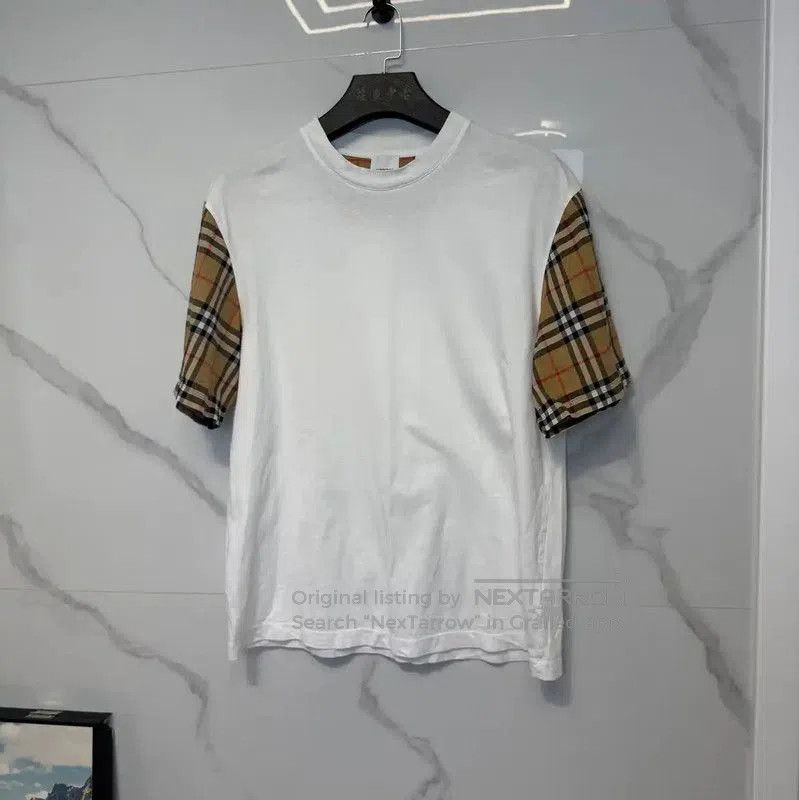 Burberry Burberry Short Sleeve Striped T-Shirt for Men. Size US L / EU 52-54 / 3 - 1 Thumbnail