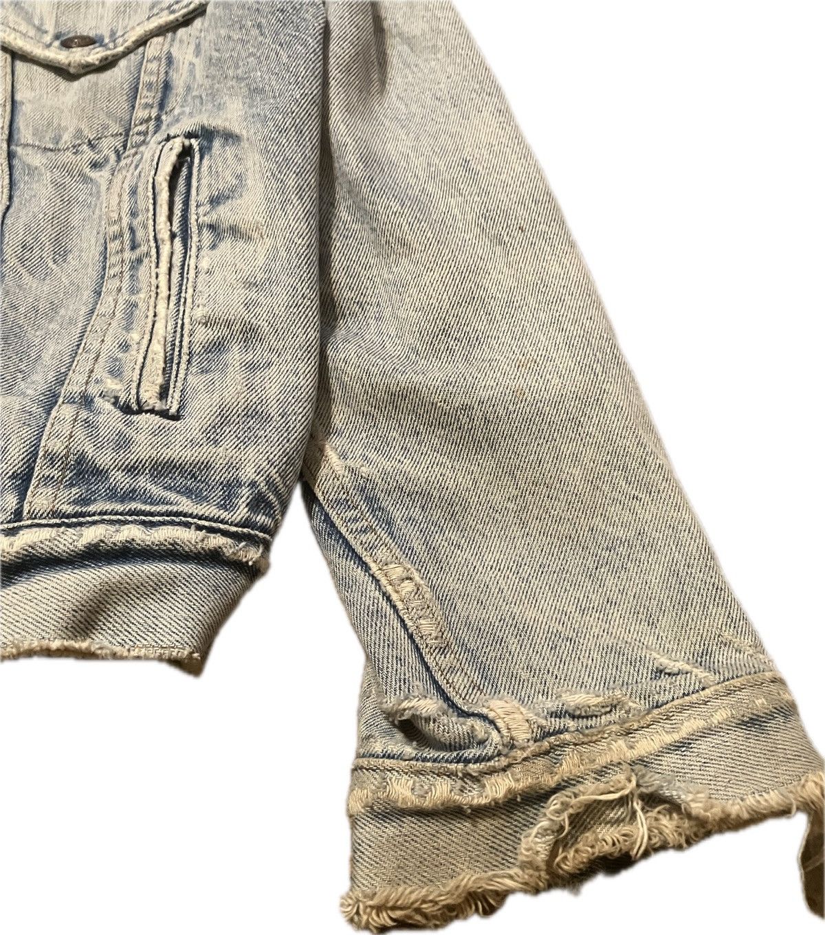 Levi's × Vintage 80’s Thrashed Levi’s Trucket Jacket Size US M / EU 48-50 / 2 - 6 Thumbnail