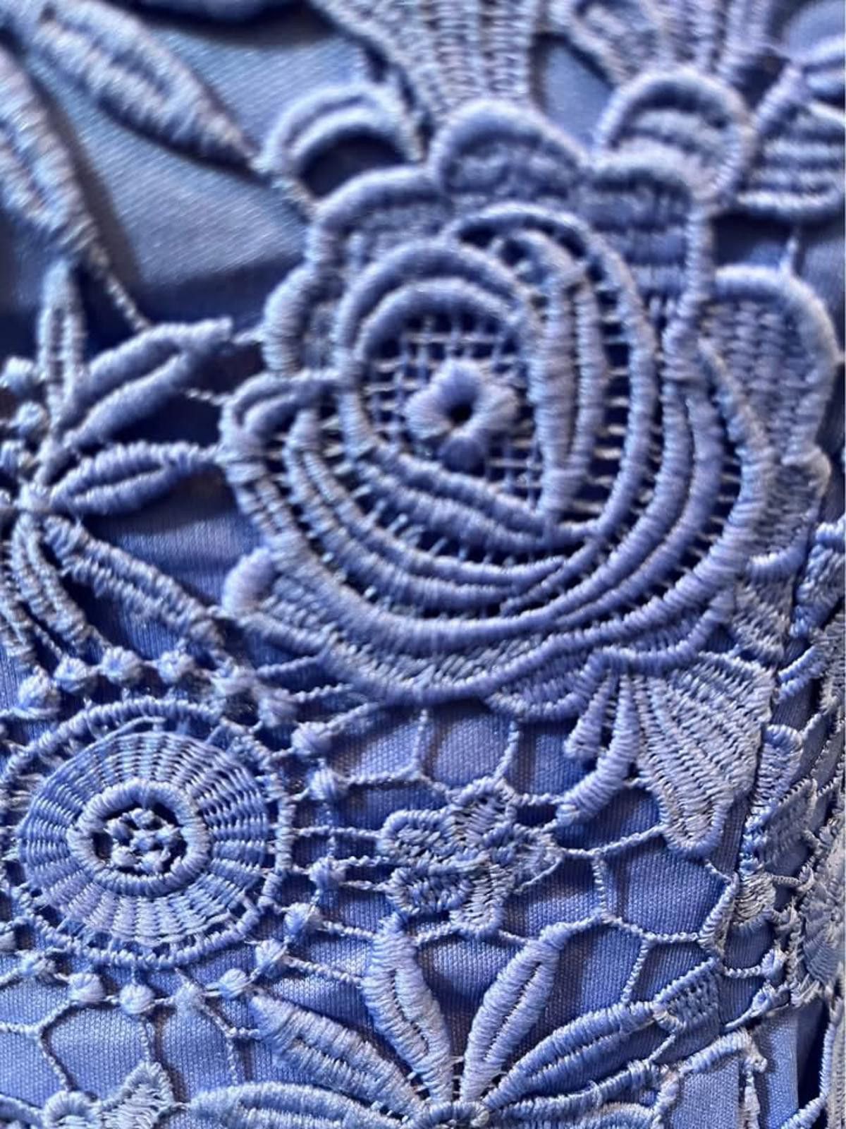 Ann Taylor Size 6 embroidered blue gown by Taylor Size L / US 10 / IT 46 - 5 Thumbnail