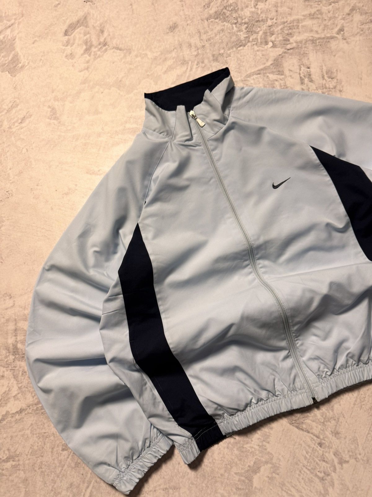 Nike × Vintage 00s Nike Vintage Nylon Oversize Drill Mini Swoosh Y2K Jacket Size US L / EU 52-54 / 3 - 3 Thumbnail