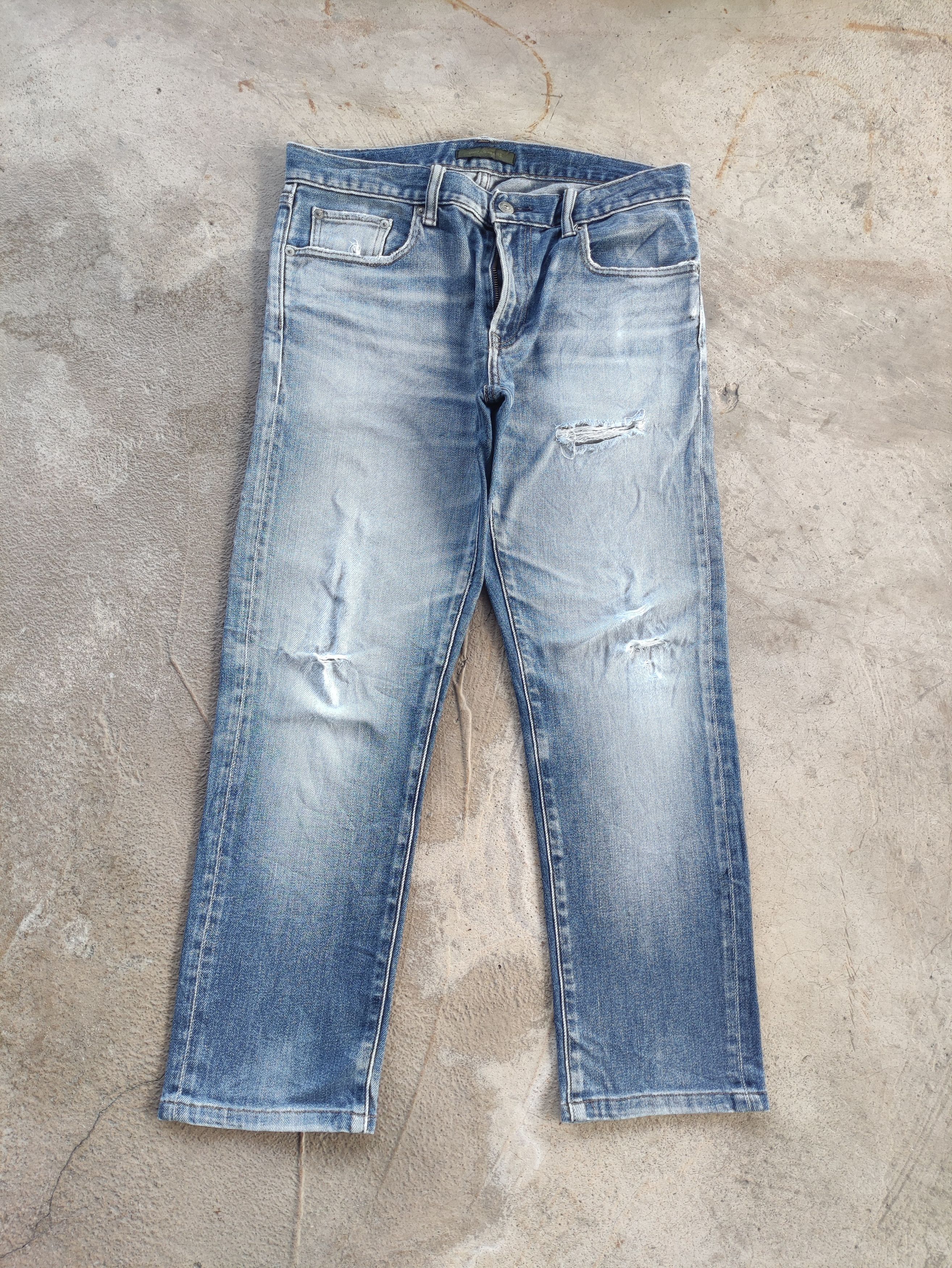 Japanese Brand Vintage Japanese Jean Distressed Faded Denim Pants Size US 34 / EU 50 - 1 Thumbnail