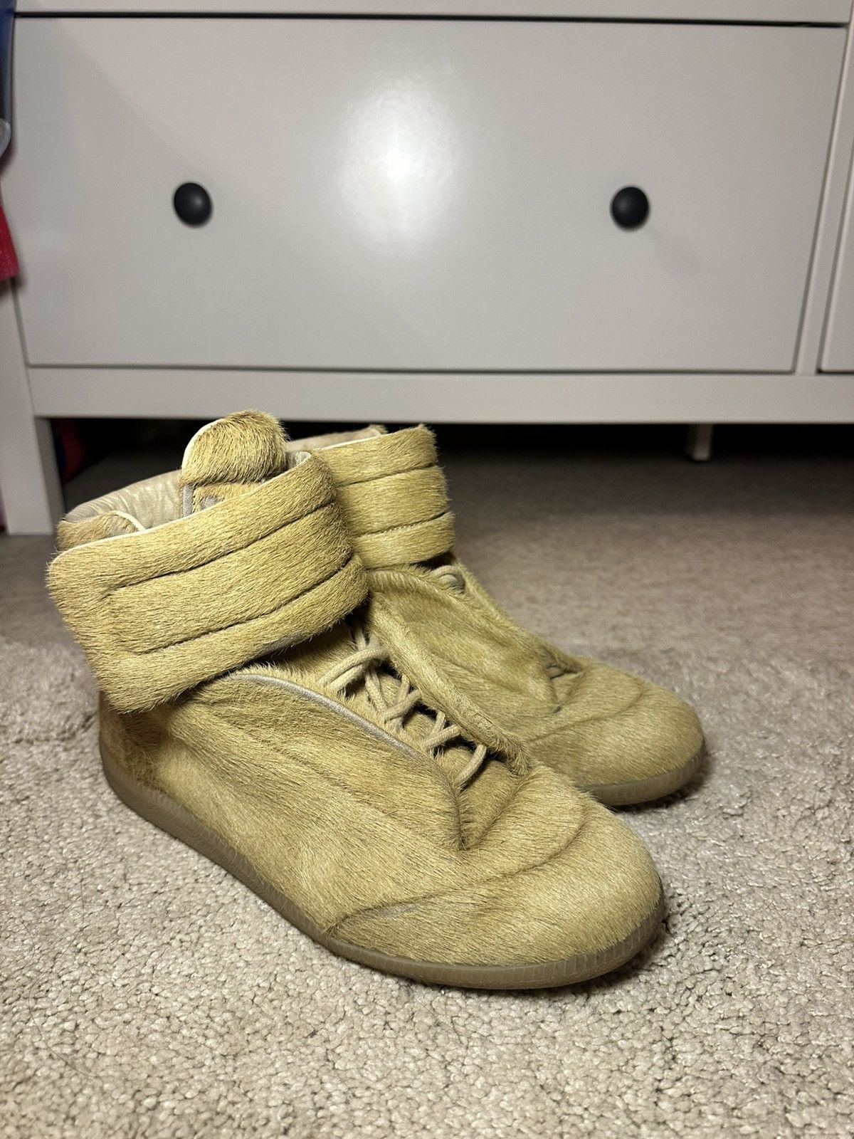 Maison Margiela Maison Margiela Future High Sneaker Pony Hair RARE Size US 7.5 / EU 40-41 - 2 Thumbnail