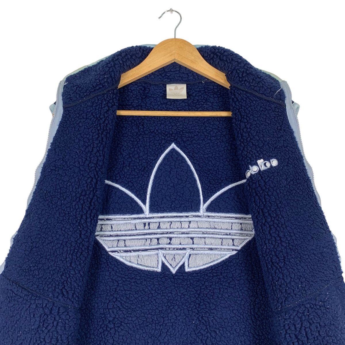 Adidas 90's ADIDAS Embroidery Logo Deep Pile Fleece Vest #1156-C53 Size US L / EU 52-54 / 3 - 12 Thumbnail