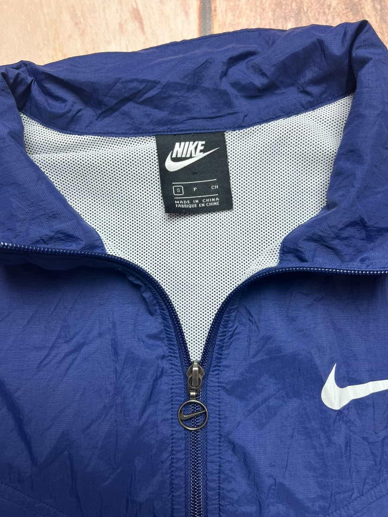 Nike Nike light jacket big logo Size US S / EU 44-46 / 1 - 7 Thumbnail
