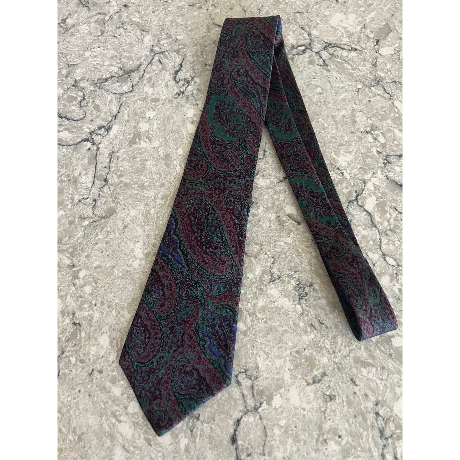 Vintage Claybrooke 100% Silk Neck Tie Hand Made Purple Blue Paisley Size ONE SIZE - 6 Thumbnail