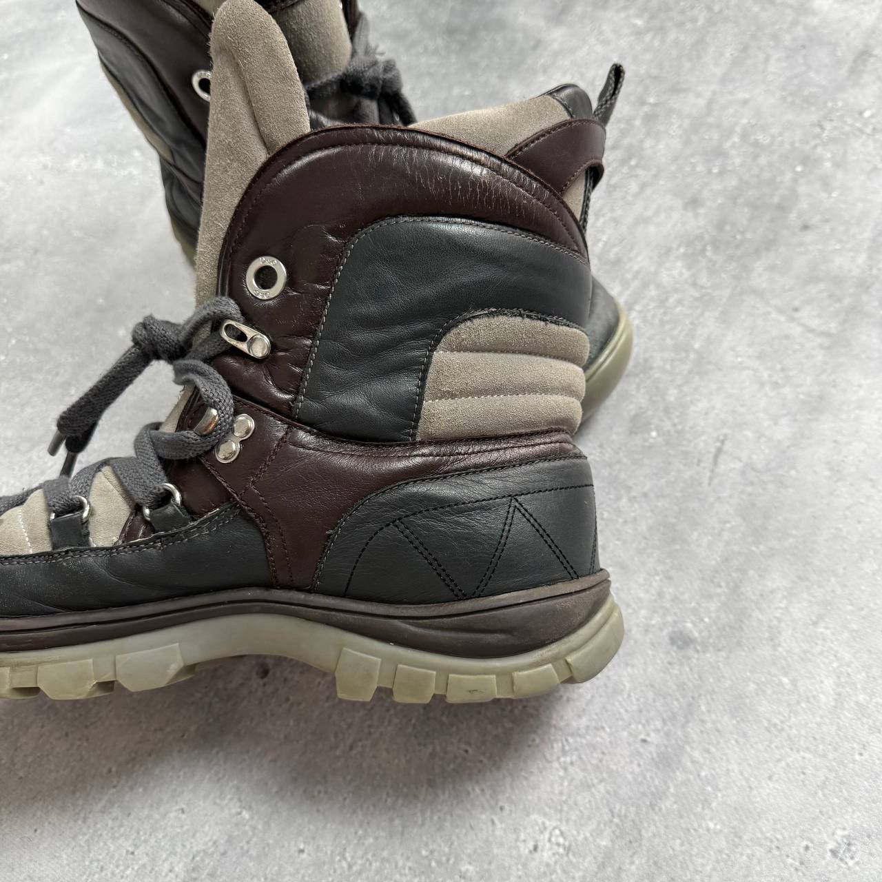 Dolce & Gabbana Dolce & Gabbana DG RTW F/W 2010 Apres Ski Boots Gray/ Brown Size US 10 / EU 43 - 5 Thumbnail
