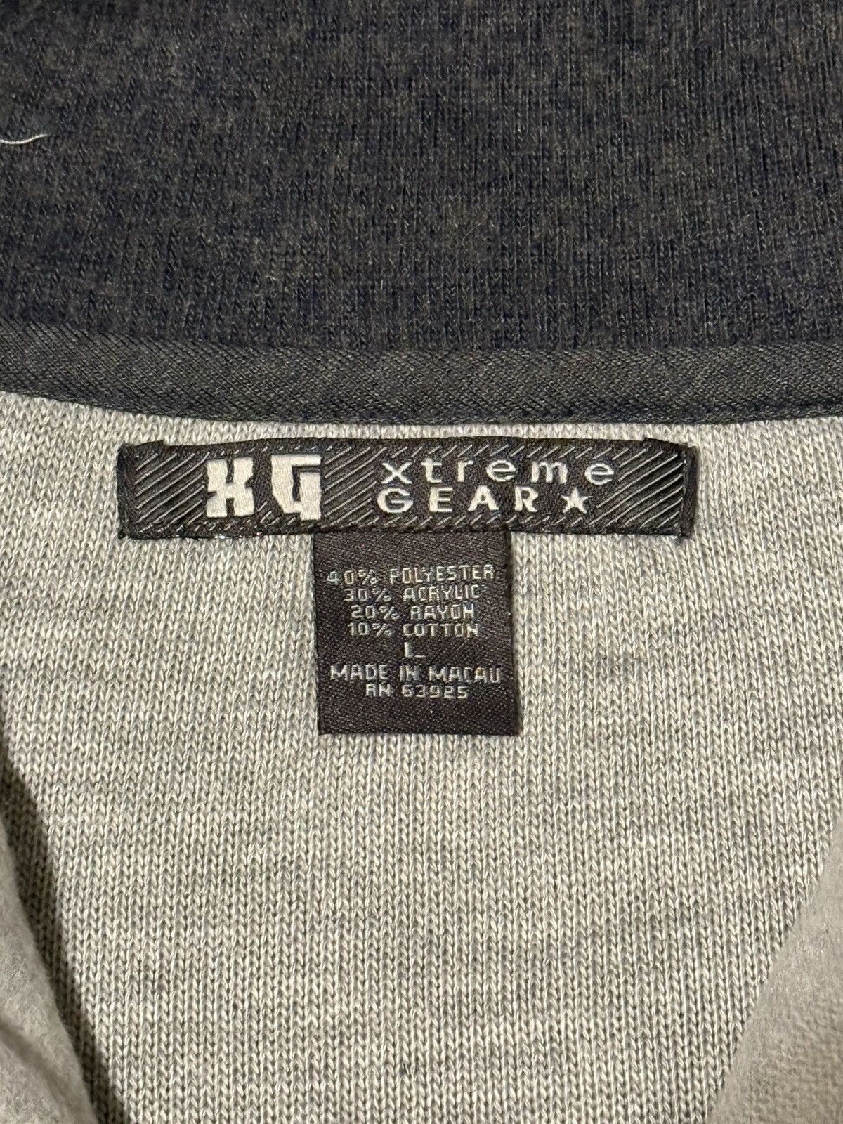 Vintage Vintage Y2K Xtreme Gear Full Zip Collared Sweater Grey Large Size US L / EU 52-54 / 3 - 6 Thumbnail