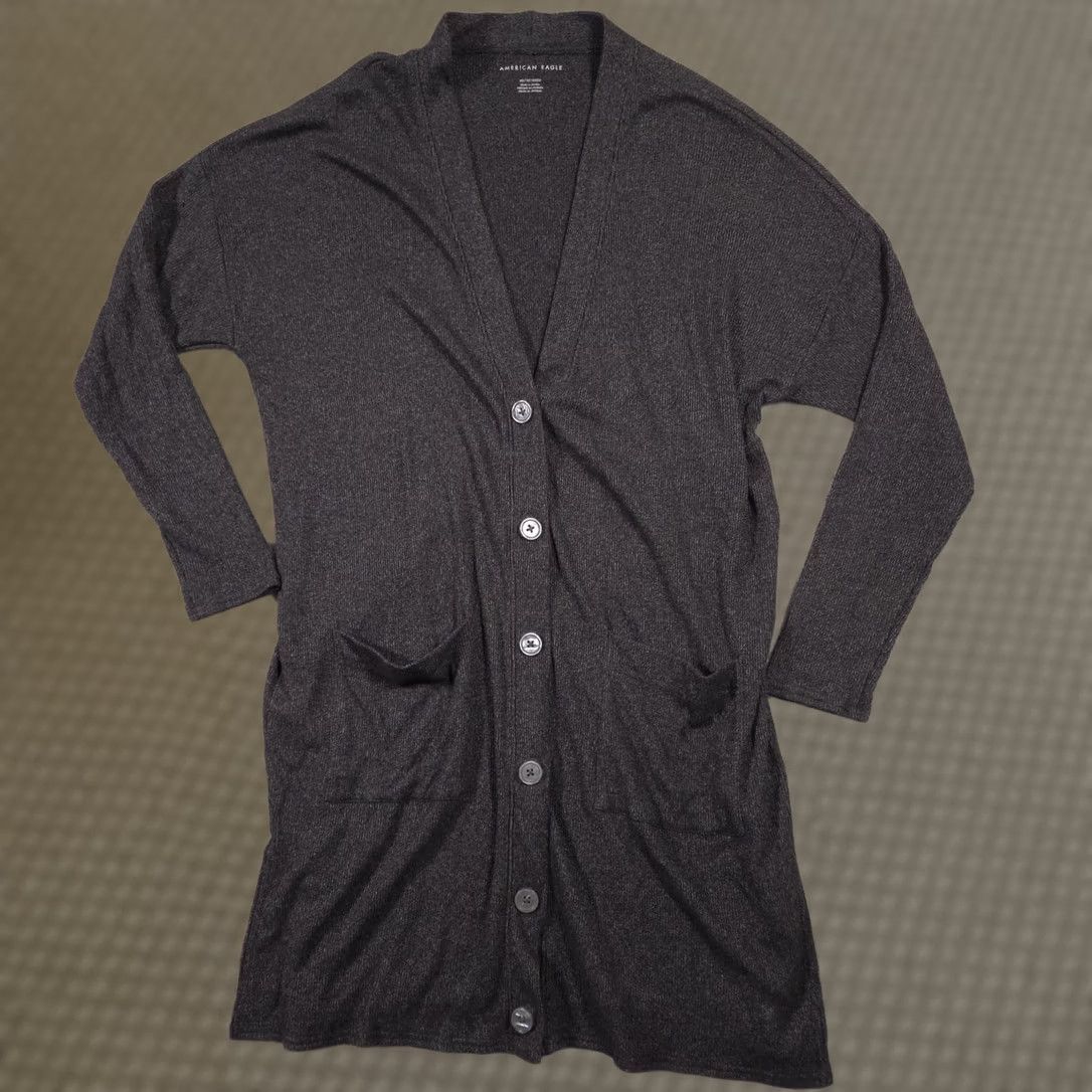 American Eagle Outfitters American Eagle Outfitters Cardigan Sweater Womens XS Gray V Neck Button Front Size XS / US 0-2 / IT 36-38 - 1 Thumbnail