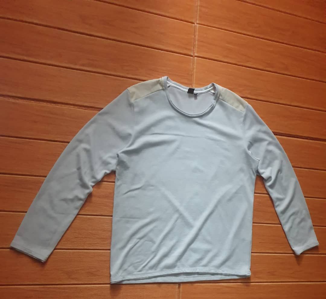 Calvin Klein Calvin Klein Ck soft blue Longsleeve shirt Size US XL / EU 56 / 4 - 5 Thumbnail