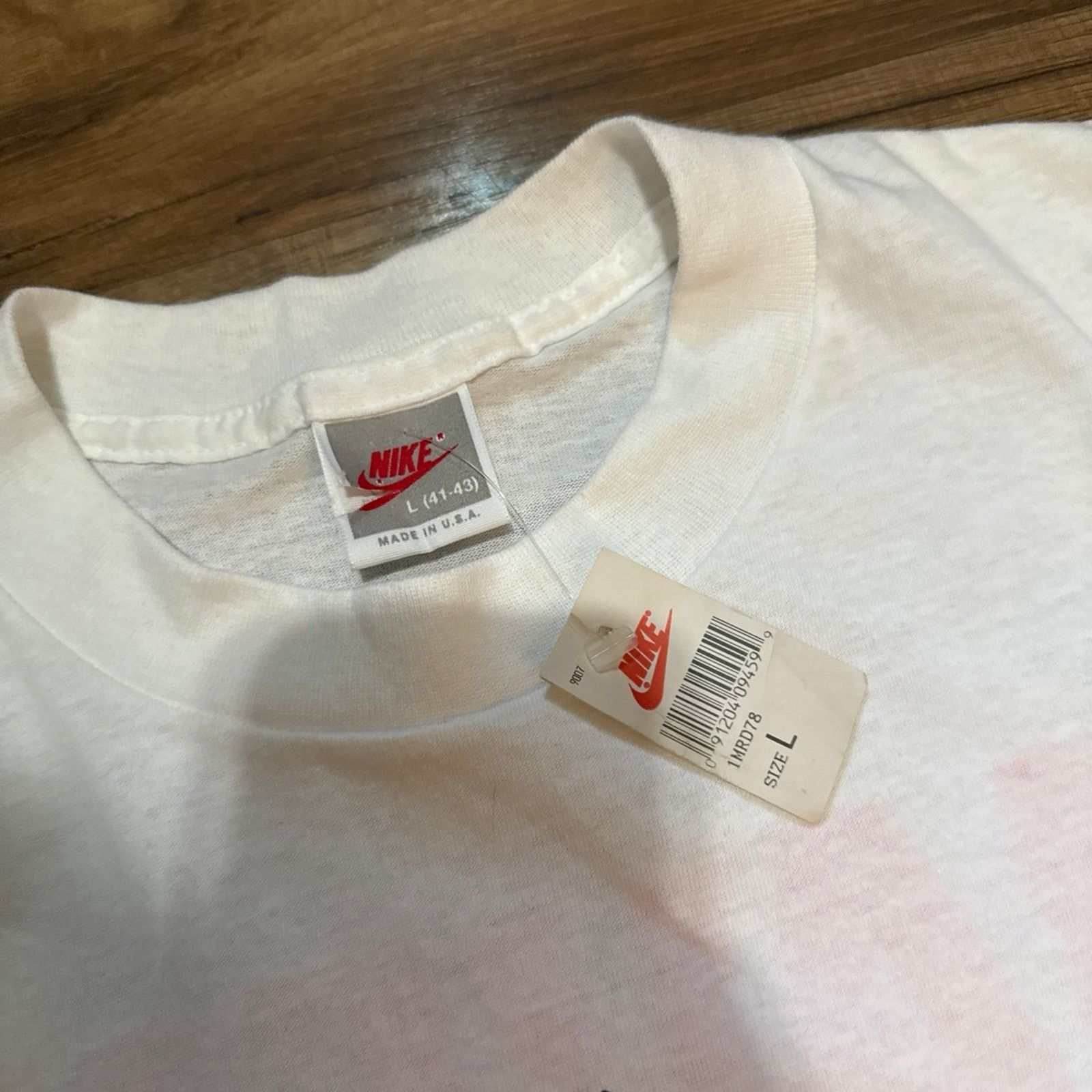 Nike 80s Nike Bo Jackson Don’t I Know You Short Sleeve Shirt Size US L / EU 52-54 / 3 - 5 Thumbnail