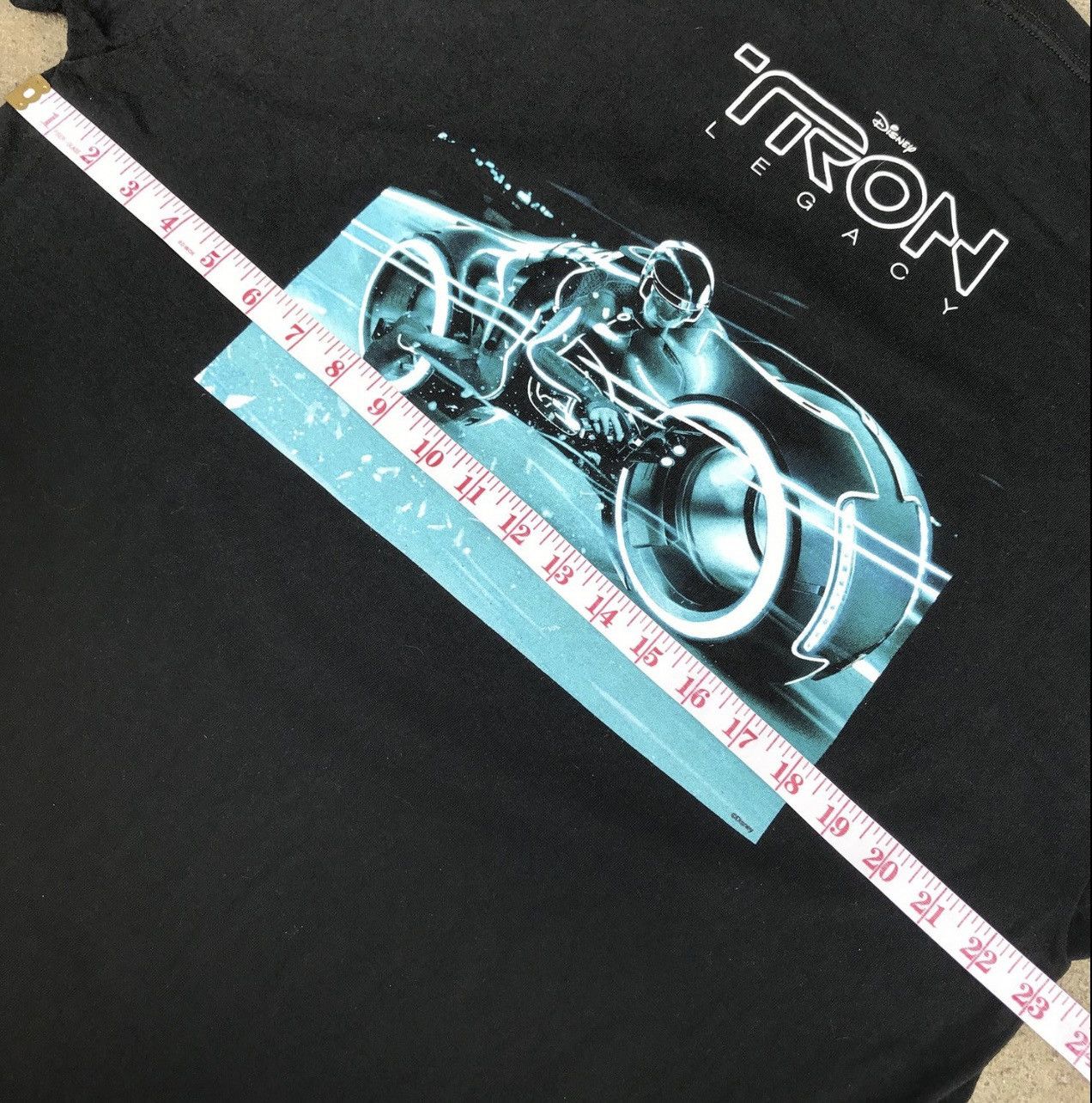 Disney × Vintage Vintage Y2K Tron Legacy Daft Punk Disney Promo Movie Tee Size US XL / EU 56 / 4 - 10 Thumbnail