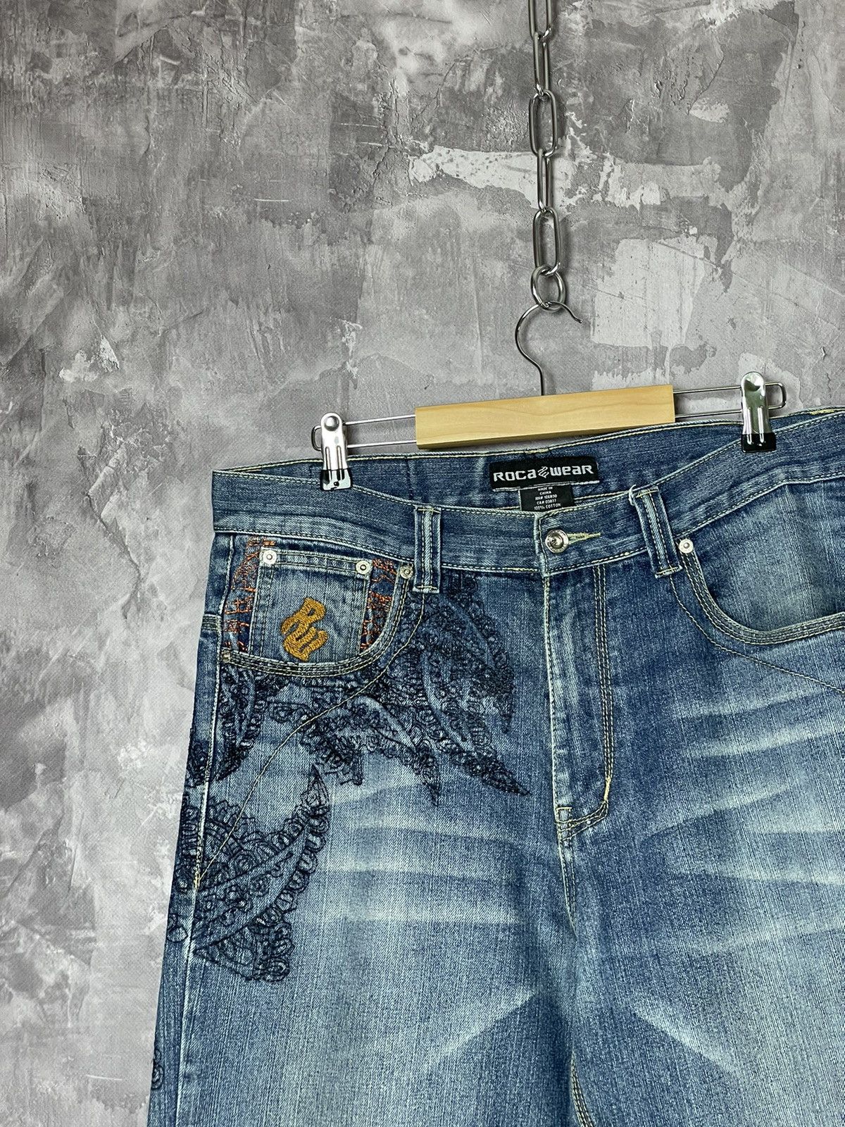 Japanese Brand × Vintage Crazy vintage Y2K baggy embroidered Rocawear denim jeans Size US 34 / EU 50 - 10 Thumbnail
