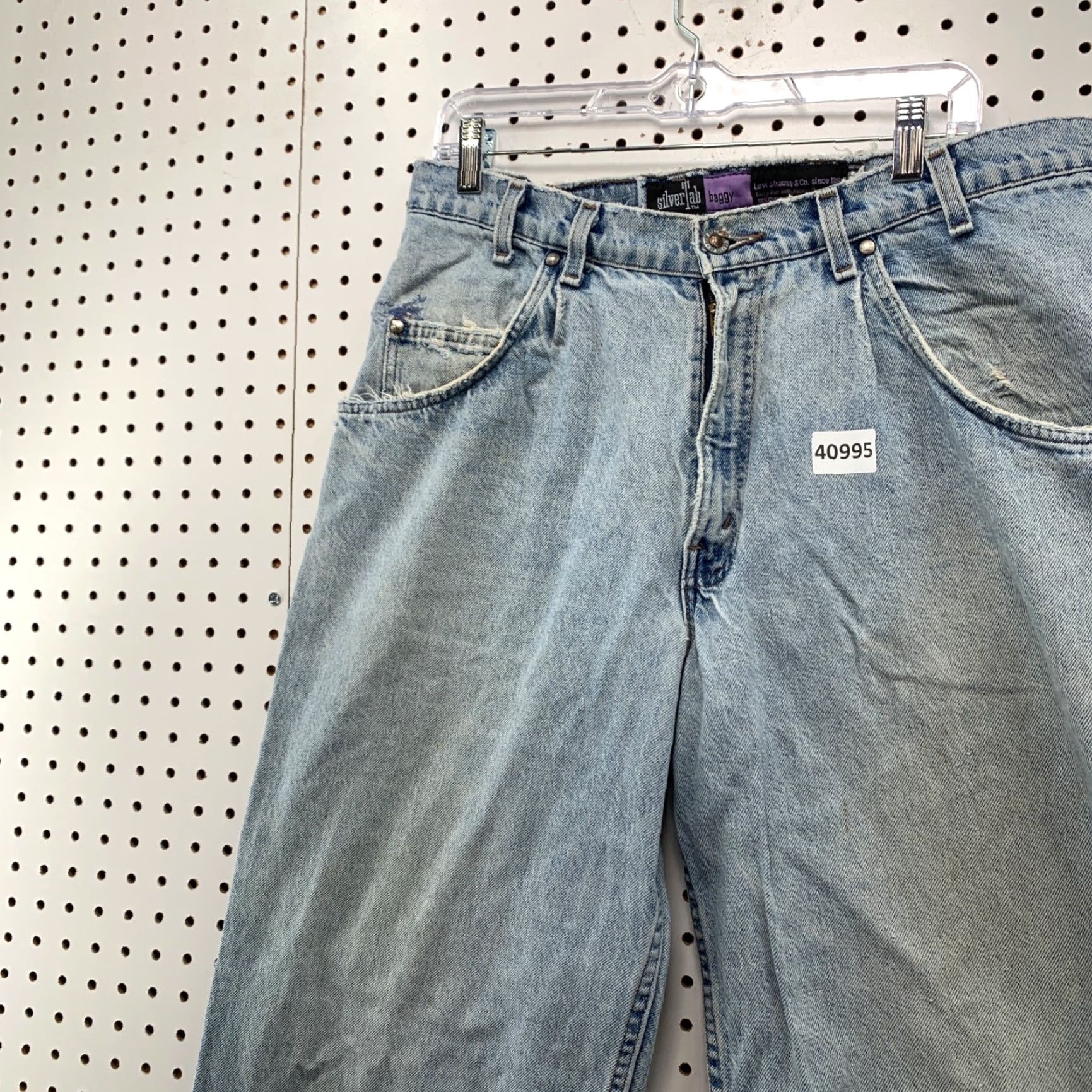Vintage VINTAGE 90s Levi's SilverTab Baggy Jeans Men's Size 36x32 Light Wash USA Relaxed Fit Denim Size US 36 / EU 52 - 5 Thumbnail