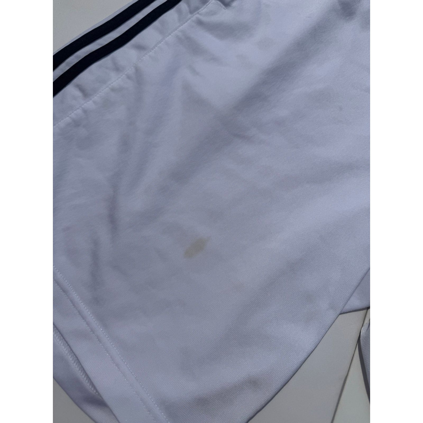 Adidas Adidas White Shorts Size US 42 / EU 58 - 2 Thumbnail
