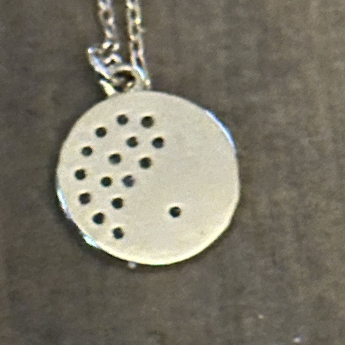 Other Dainty gold tone Yin Yang pendant necklace Size ONE SIZE - 5 Thumbnail