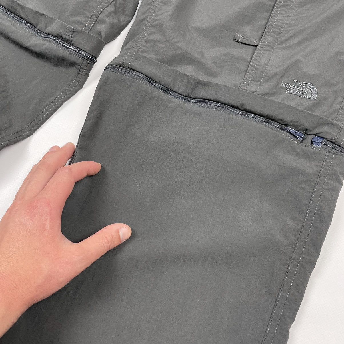The North Face The North Face Cargo Transformer Pants Shorts Size US 32 / EU 48 - 20 Thumbnail